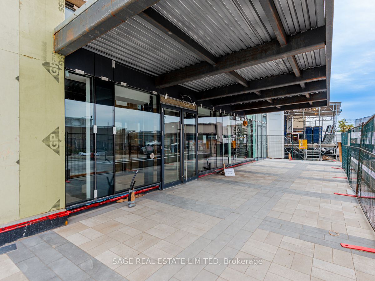 50 O'neill Road 516, Toronto, ON M3C 0R1 photo 3