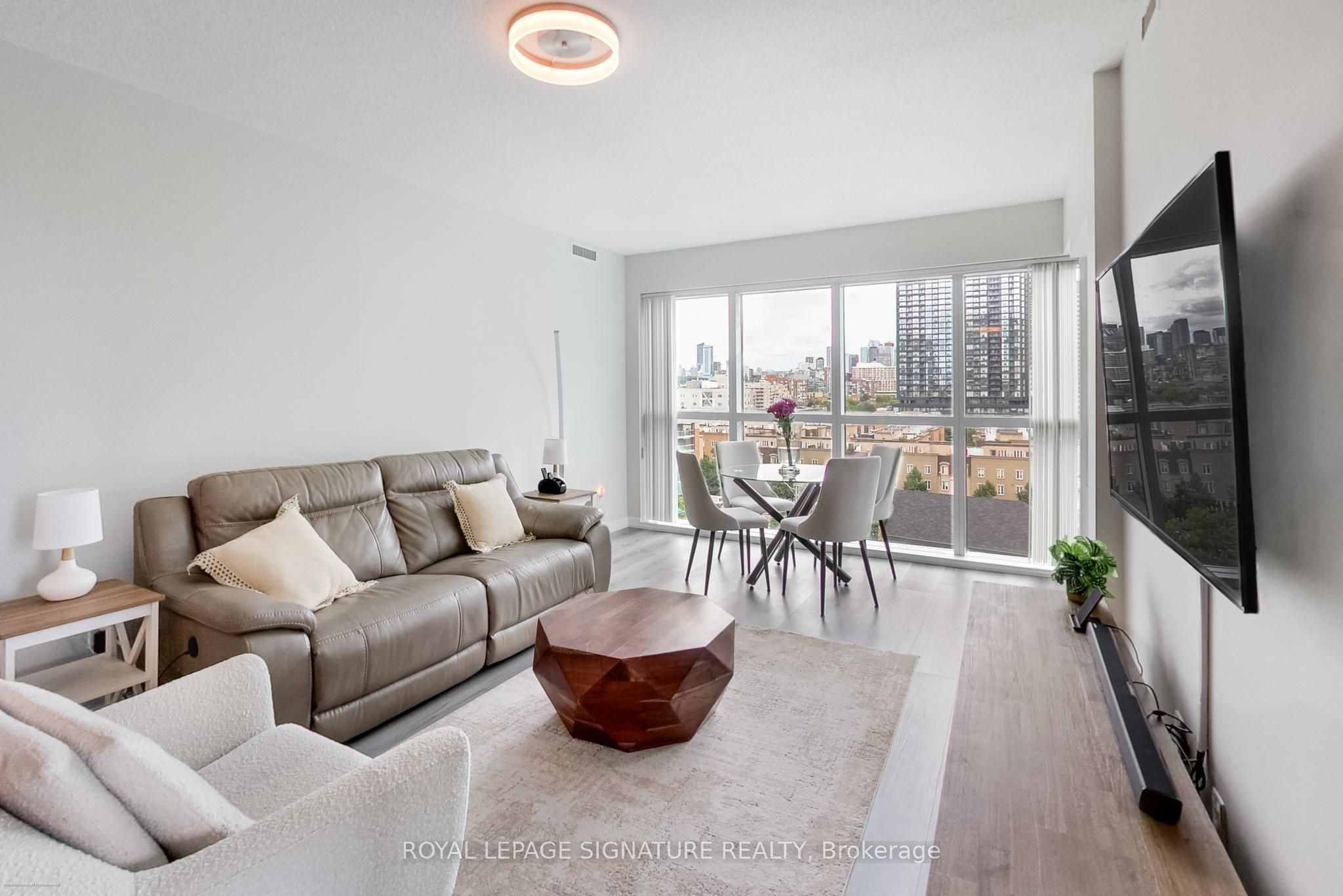 69 Lynn Williams Street 904, Toronto, ON M6K 3R7 photo 4