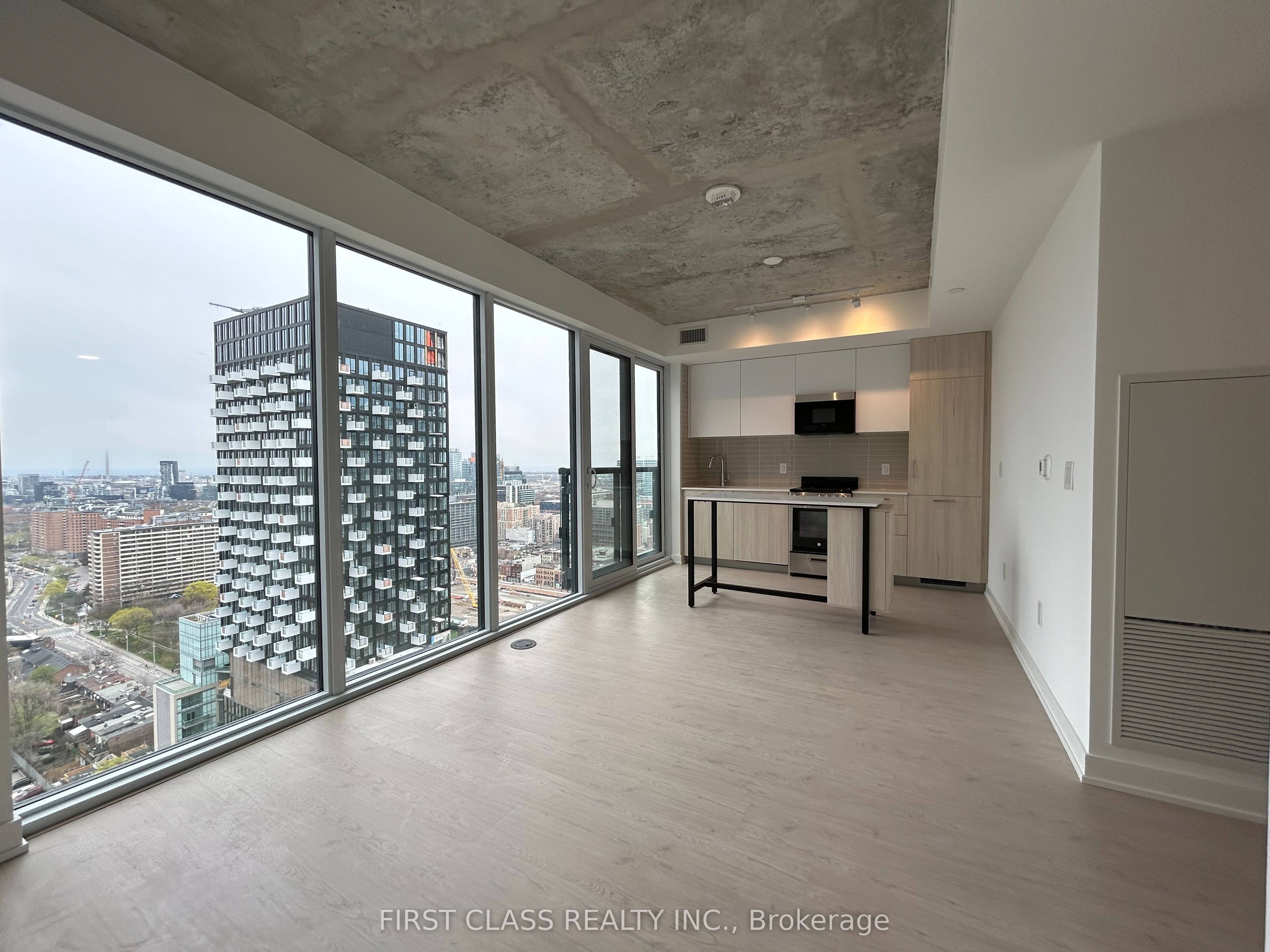 65 Mutual Street 2809, Toronto, ON M5B 0E5 photo 4