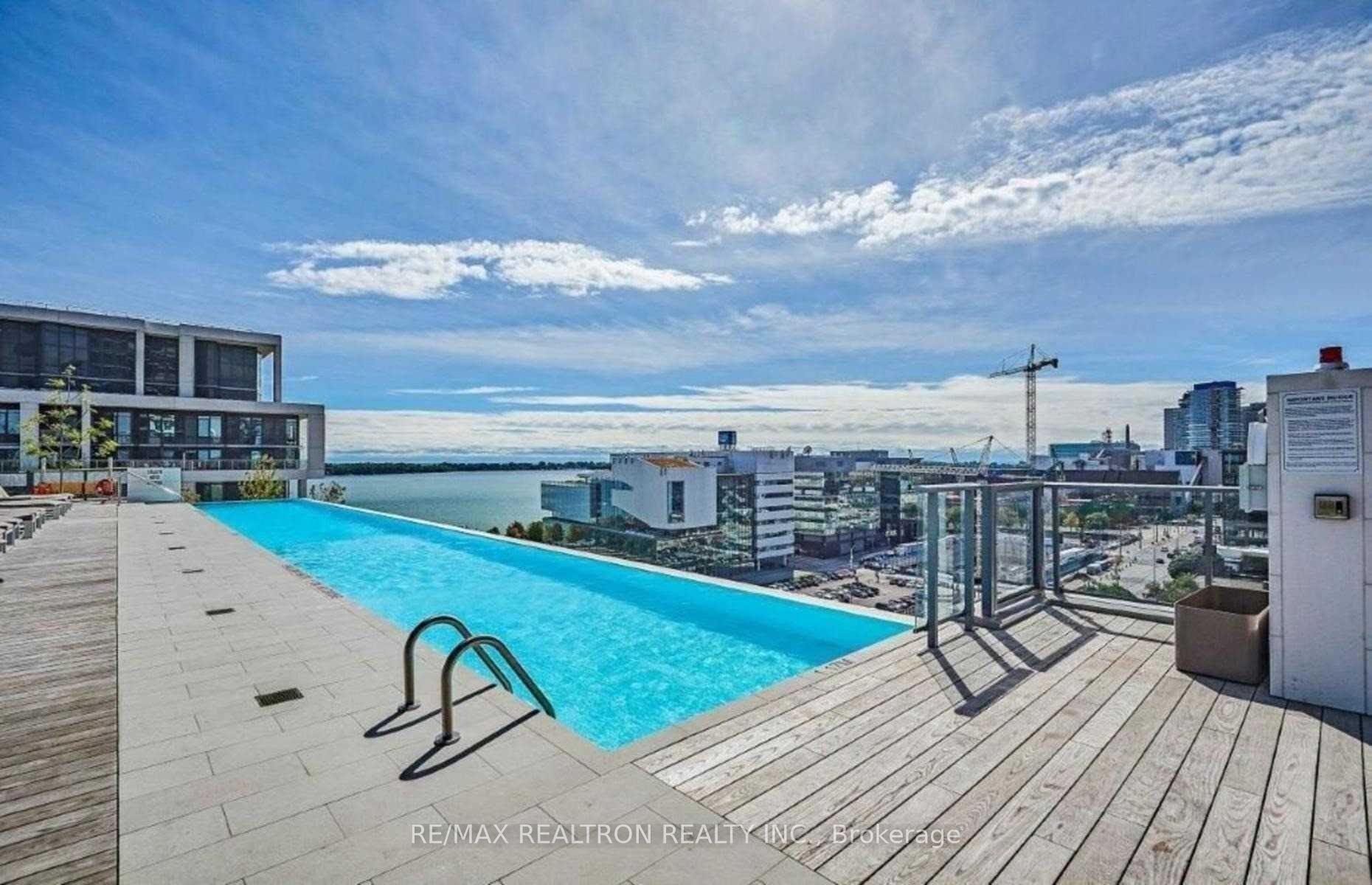 16 Bonnycastle Street 2110, Toronto, ON M5A 0C9 photo 3