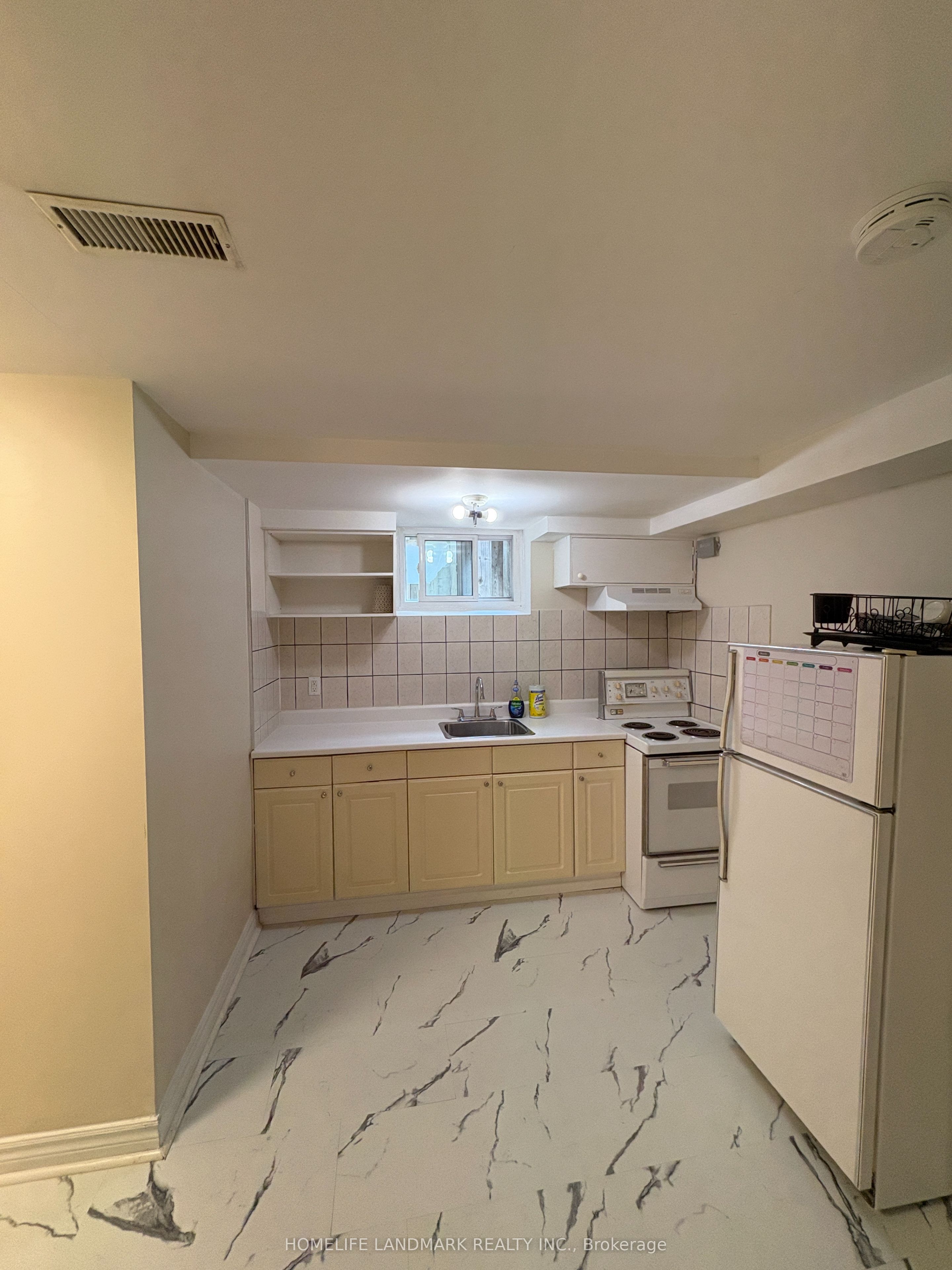 62 Cresthaven Drive Bsmt #1, Toronto, ON M2H 1M3 photo 2