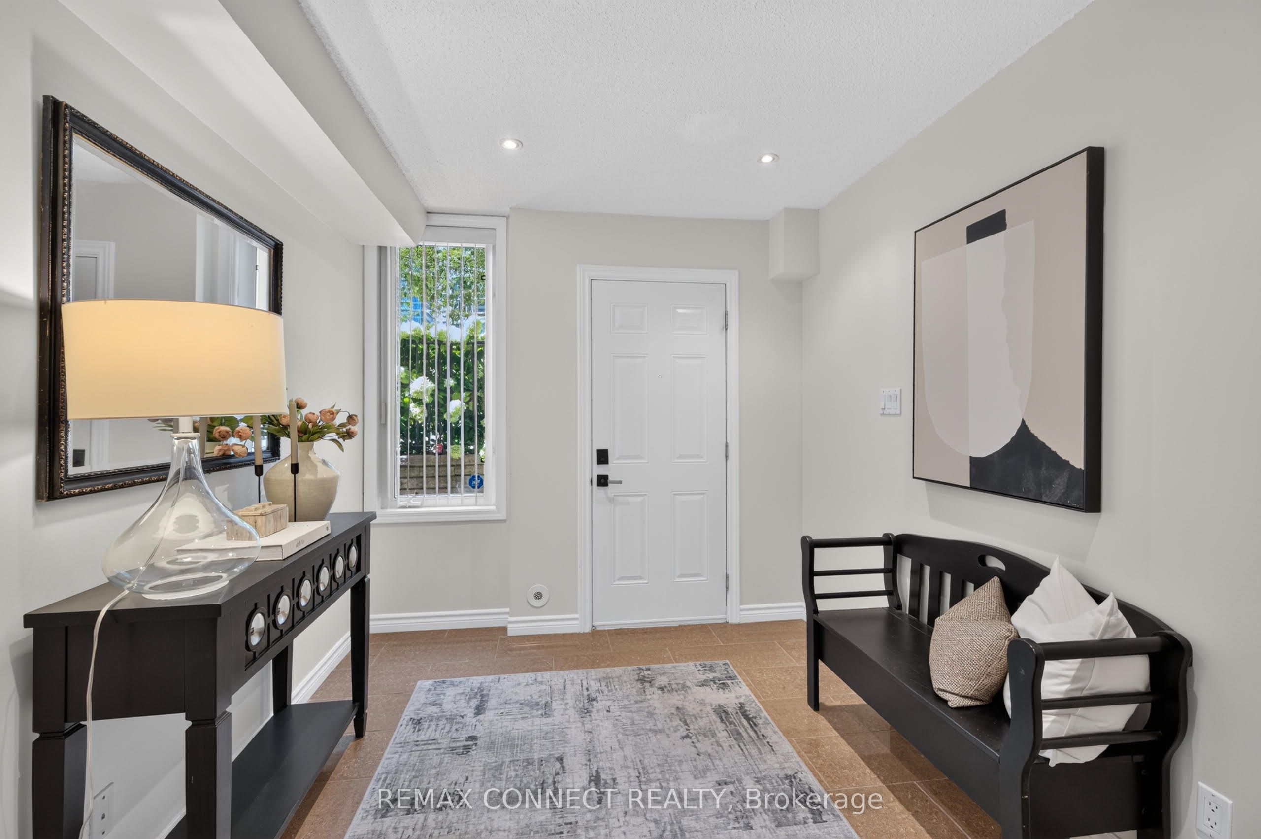 7B Crawford Street, Toronto, ON M6K 3M3 photo 4