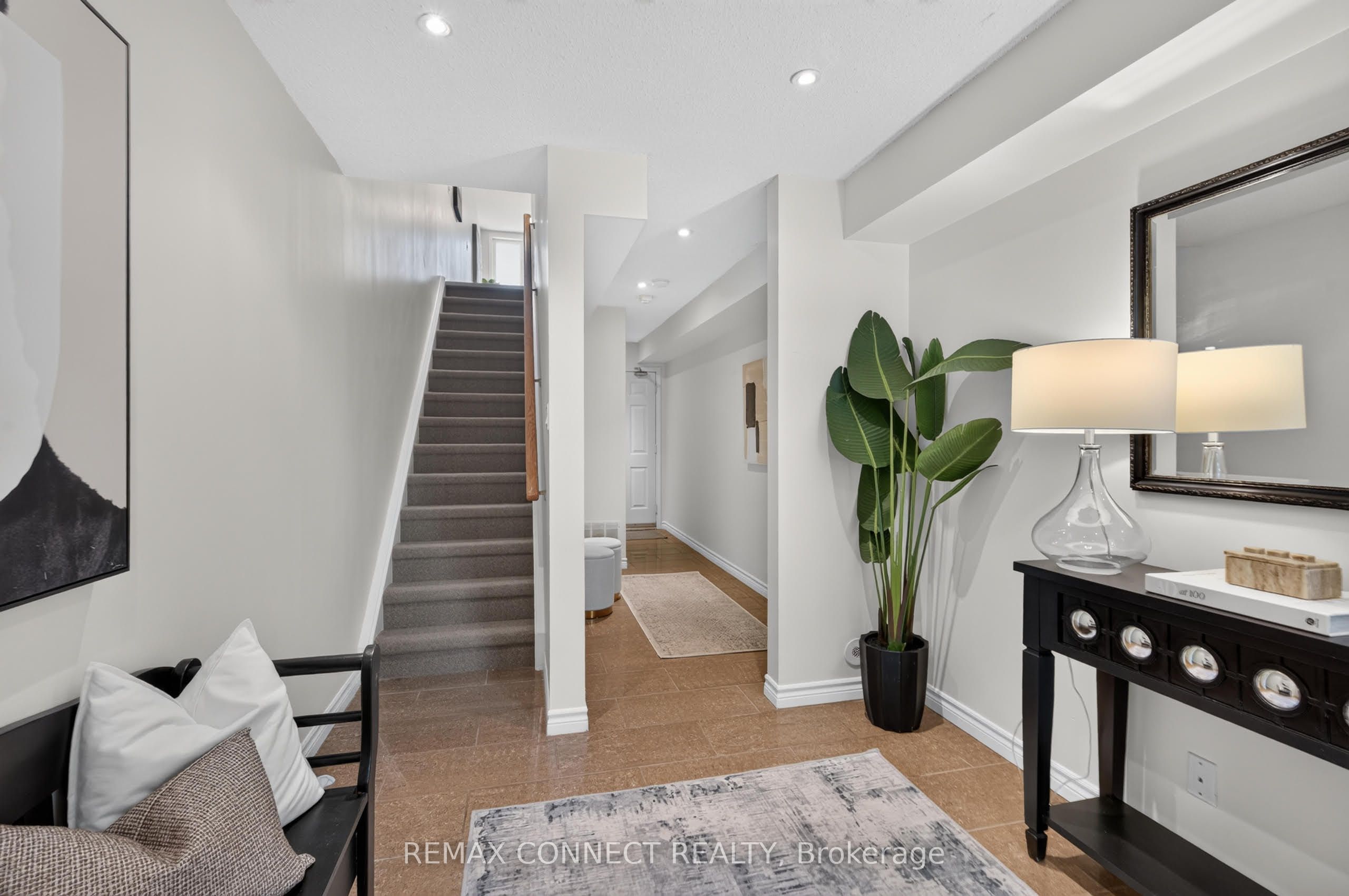 7B Crawford Street, Toronto, ON M6K 3M3 photo 5