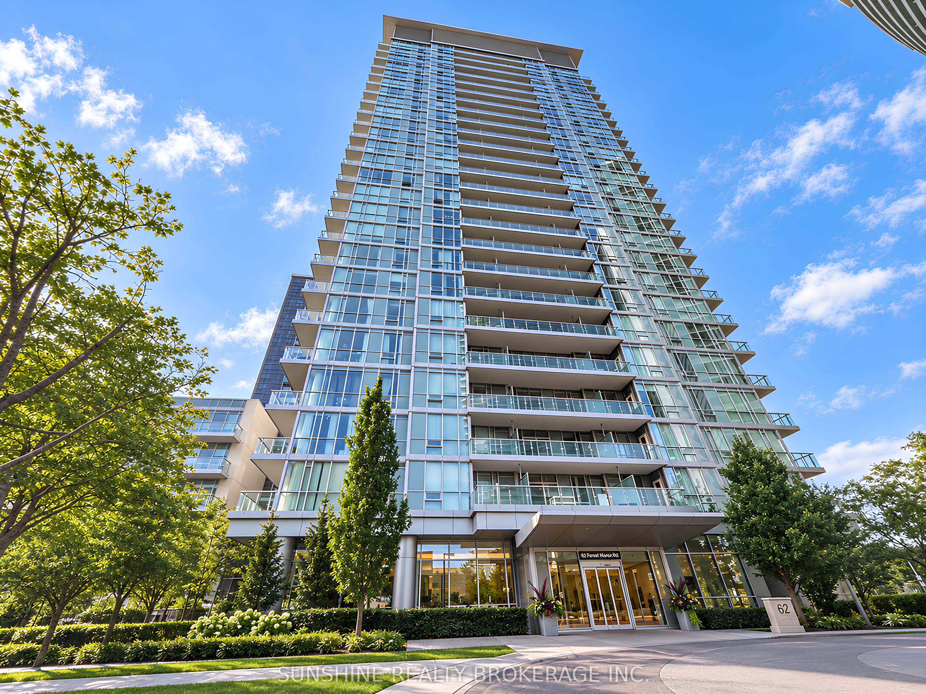 62 Forest Manor Road 2002, Toronto, ON M2J 0B6 photo 2