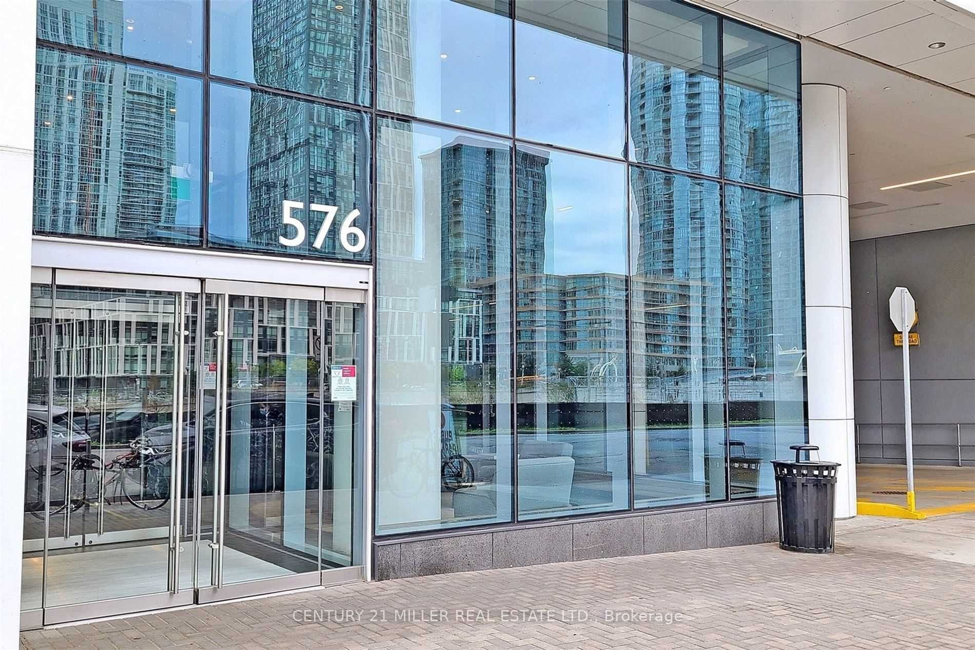 576 Front Street 429, Toronto, ON M5V 1C1 photo 2