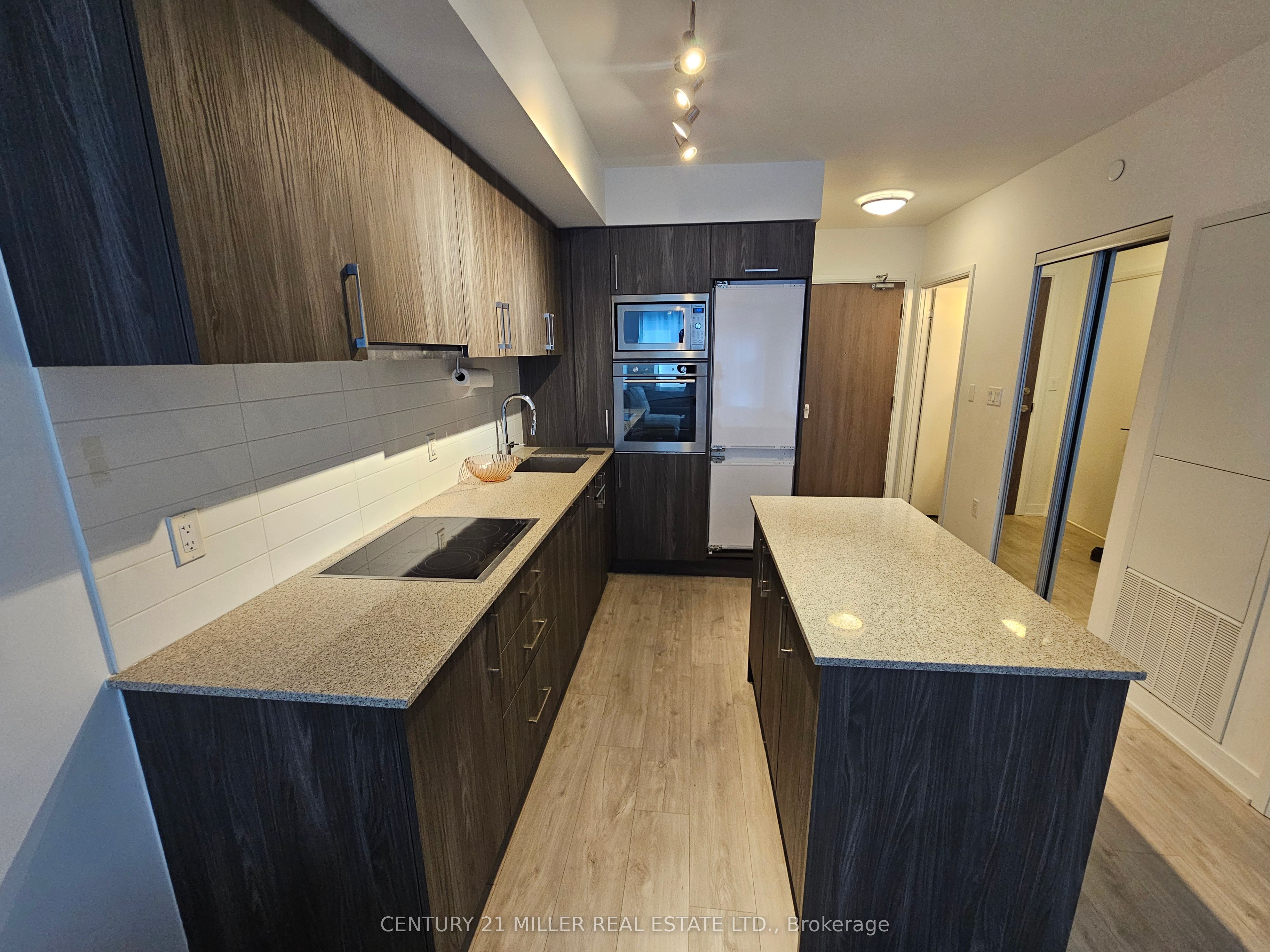 576 Front Street 429, Toronto, ON M5V 1C1 photo 5