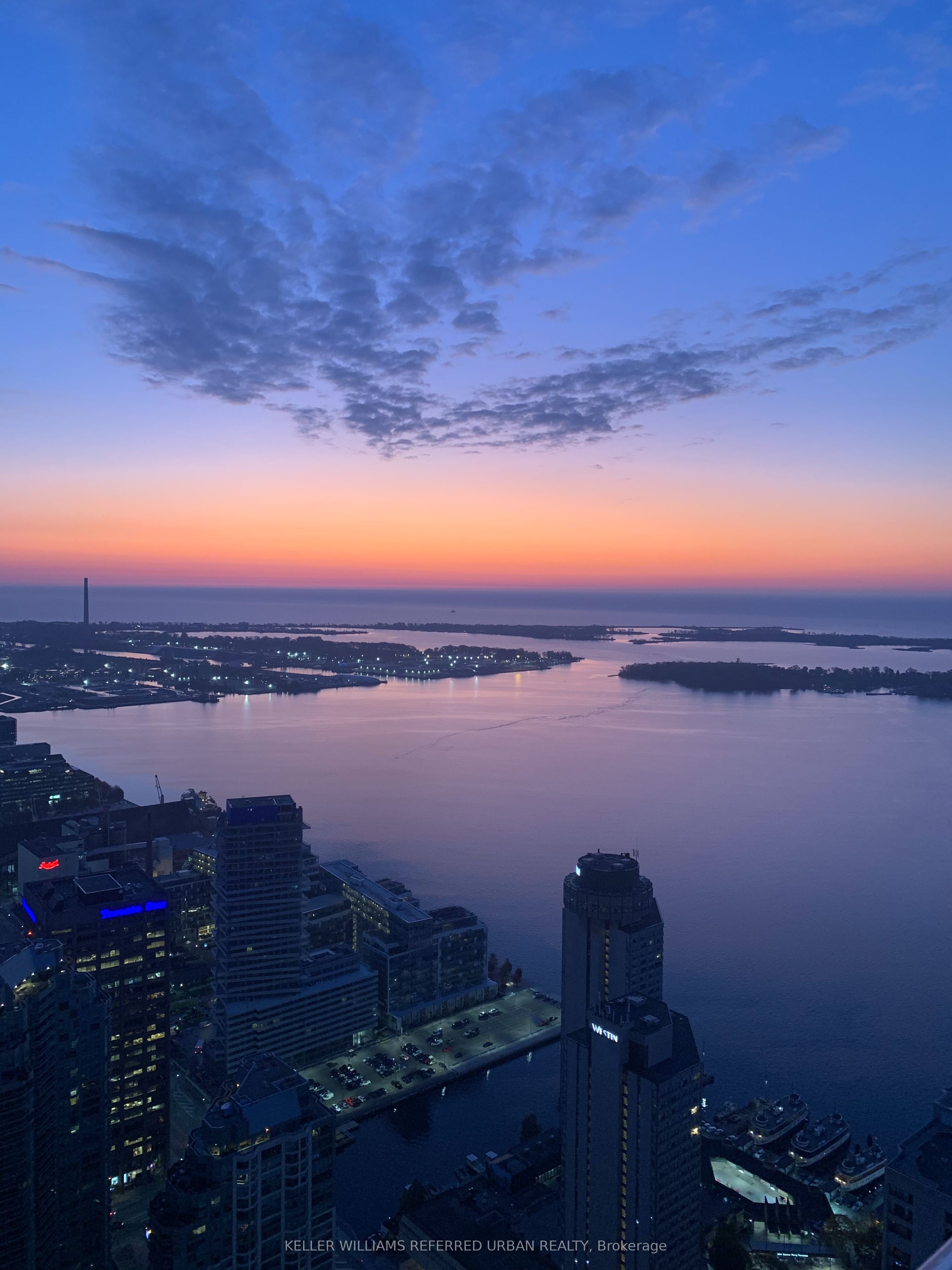 88 Harbour Street 7105, Toronto, ON M5J 0C3