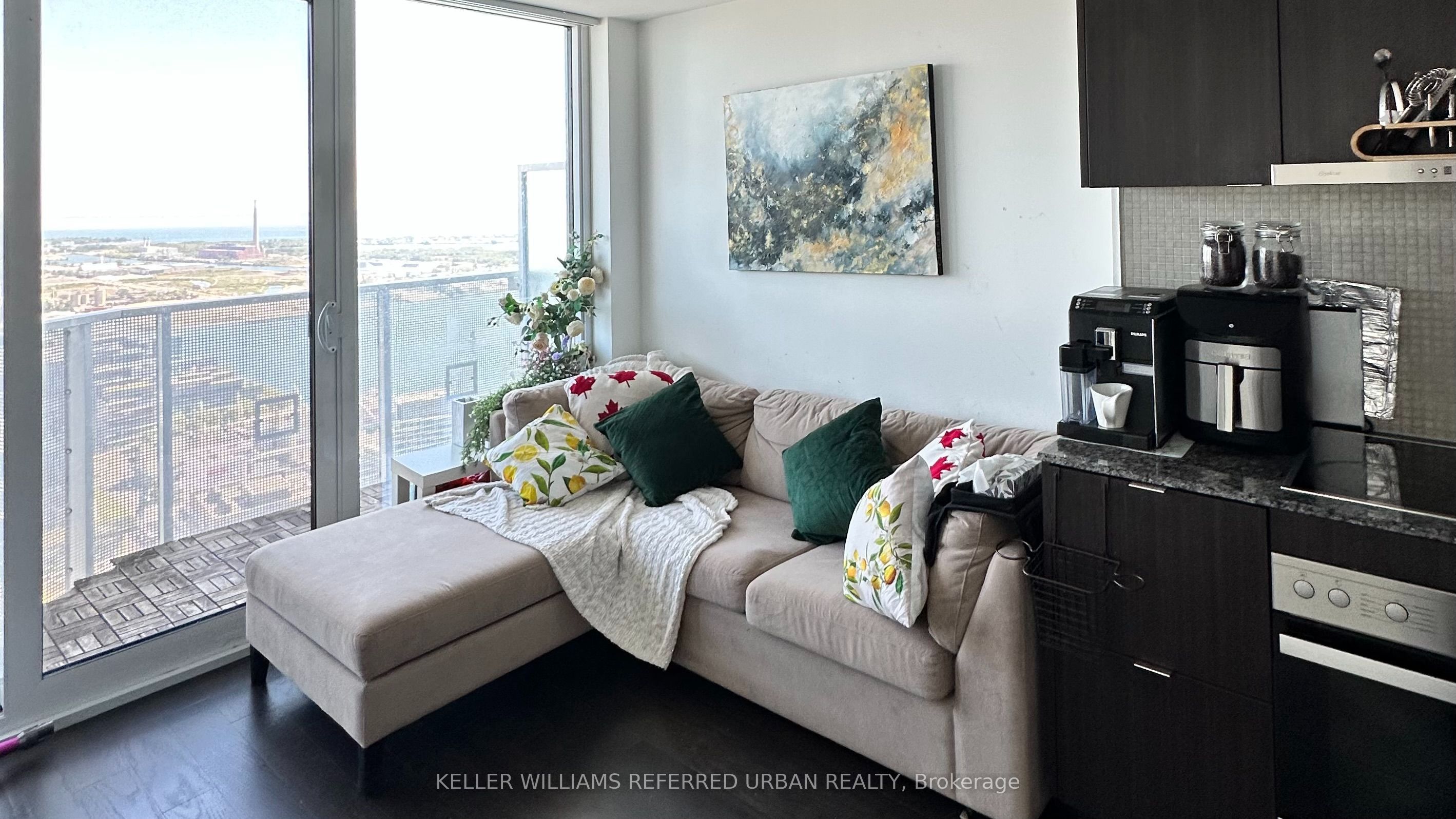 88 Harbour Street 7105, Toronto, ON M5J 0C3 photo 5
