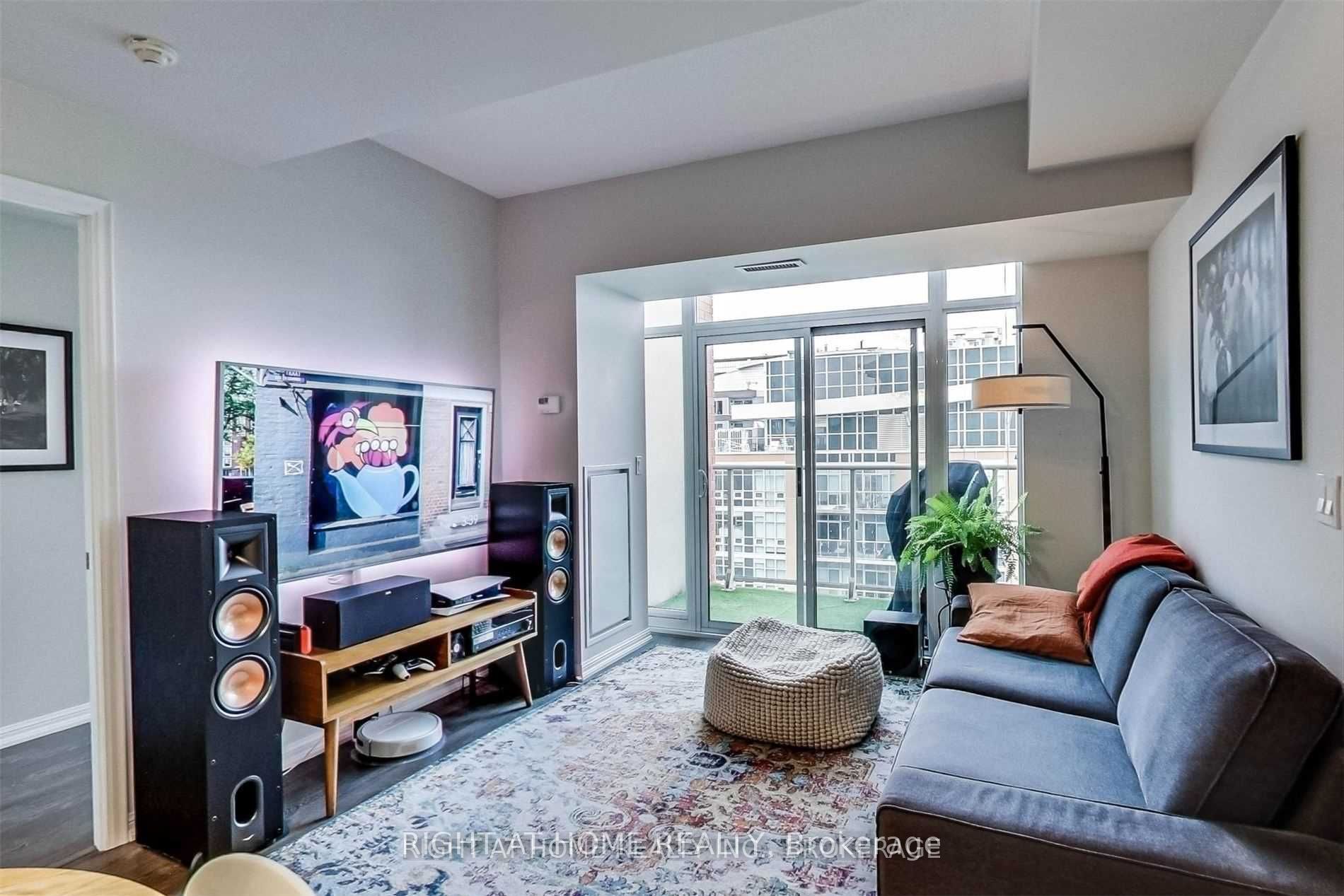 75 East Liberty Street 2401, Toronto, ON M6K 0A2 photo 3