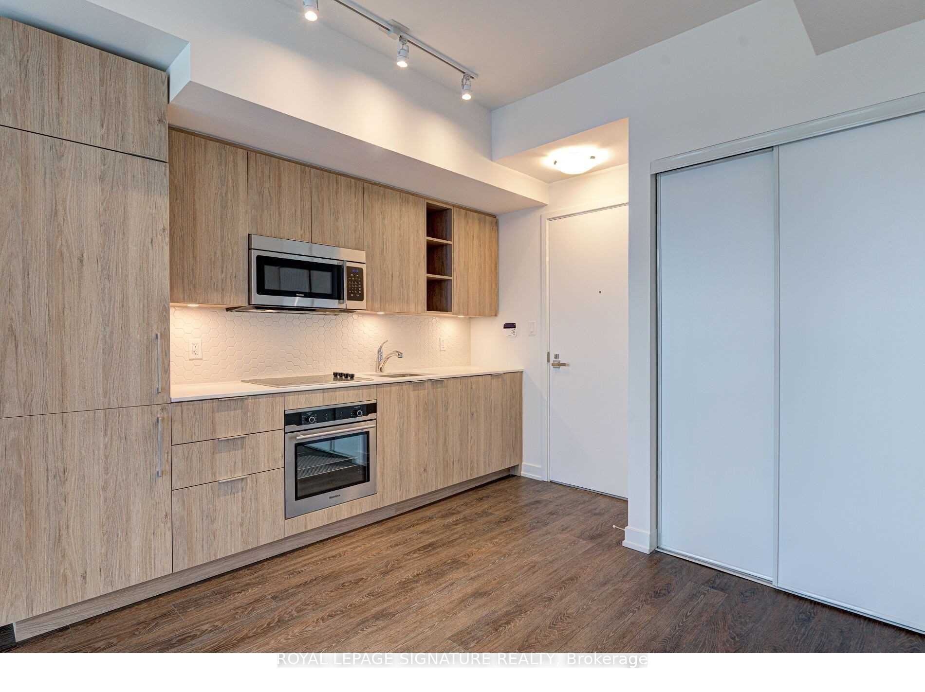 50 Ordnance Street 1506, Toronto, ON M6K 0C9 photo 4