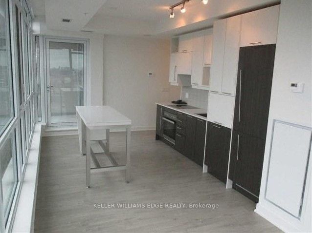 30 Nelson Street 2009, Toronto, ON M5V 0H4 photo 4