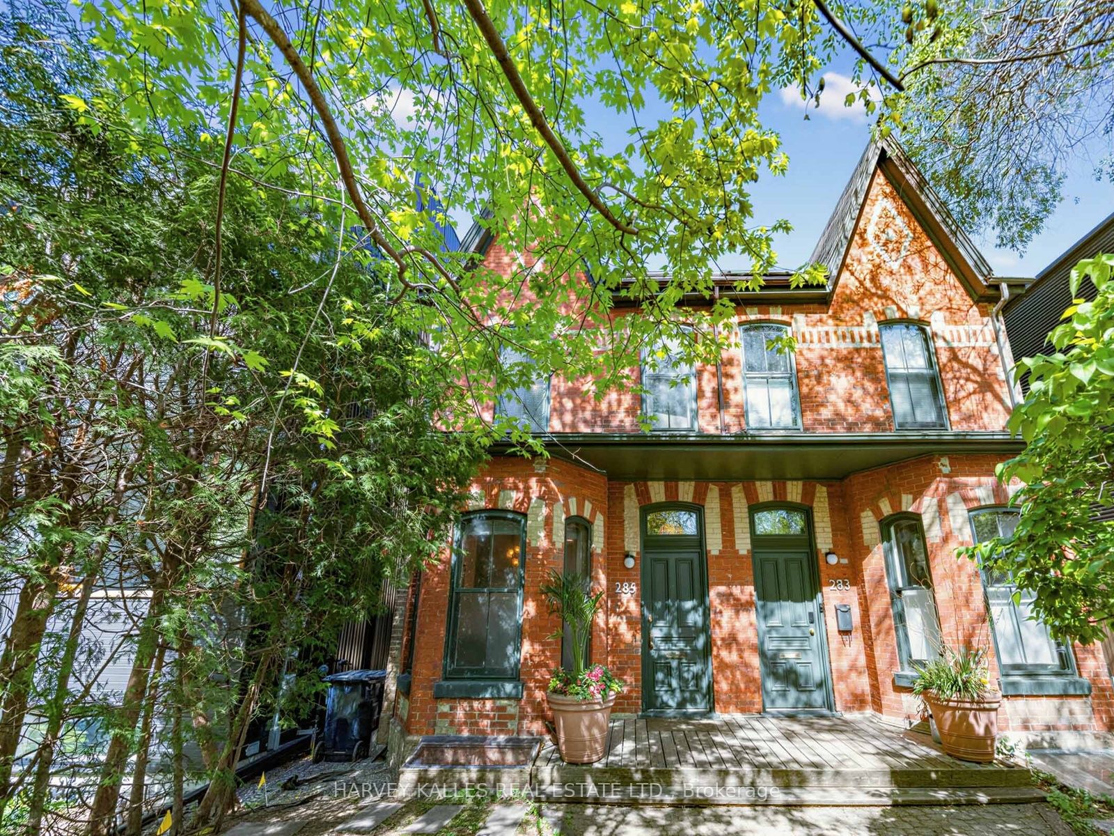 285 Brunswick Avenue, Toronto, ON M5S 2M6 photo 2