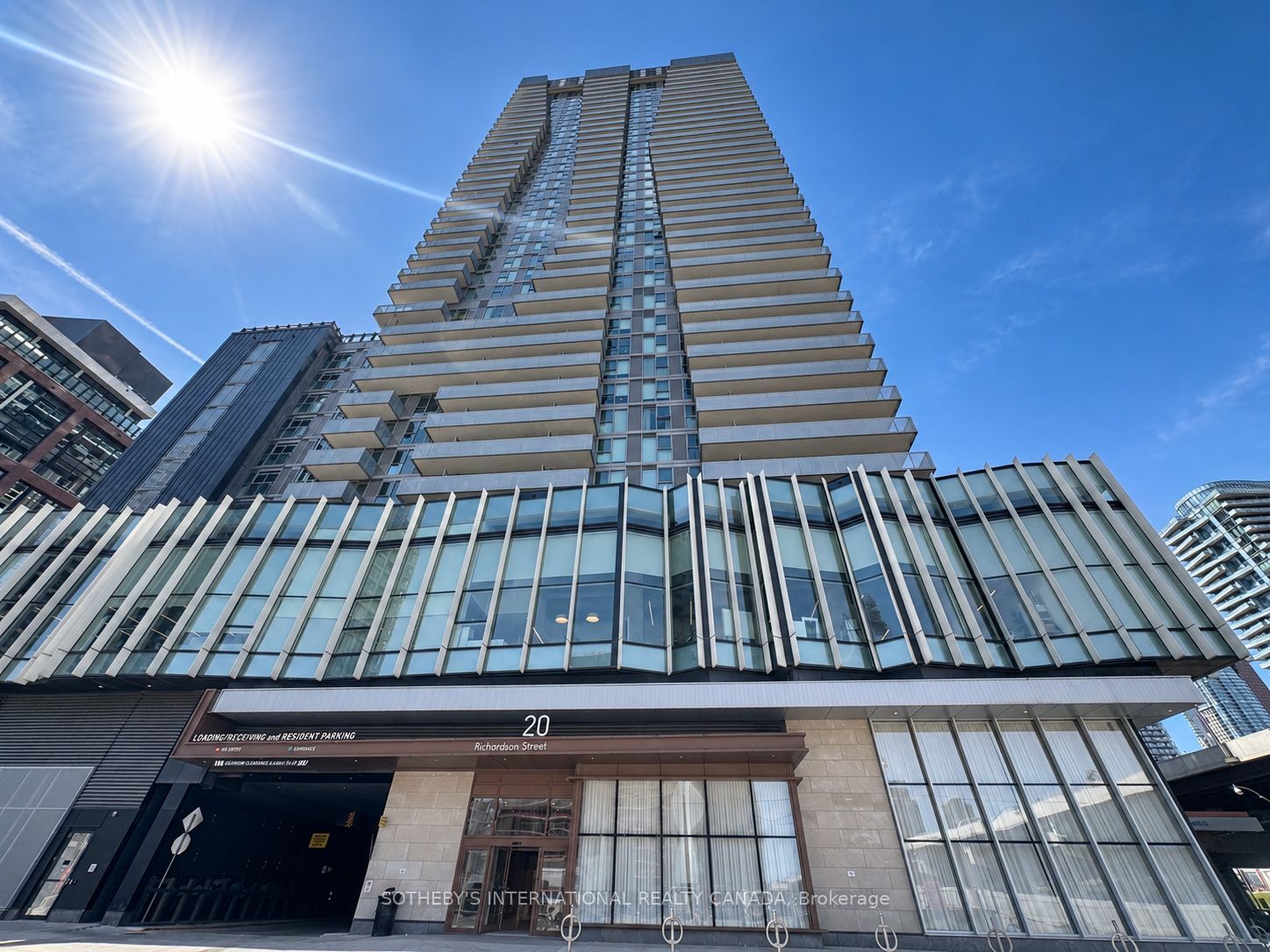 20 Richardson Street 816, Toronto, ON M5A 0S6