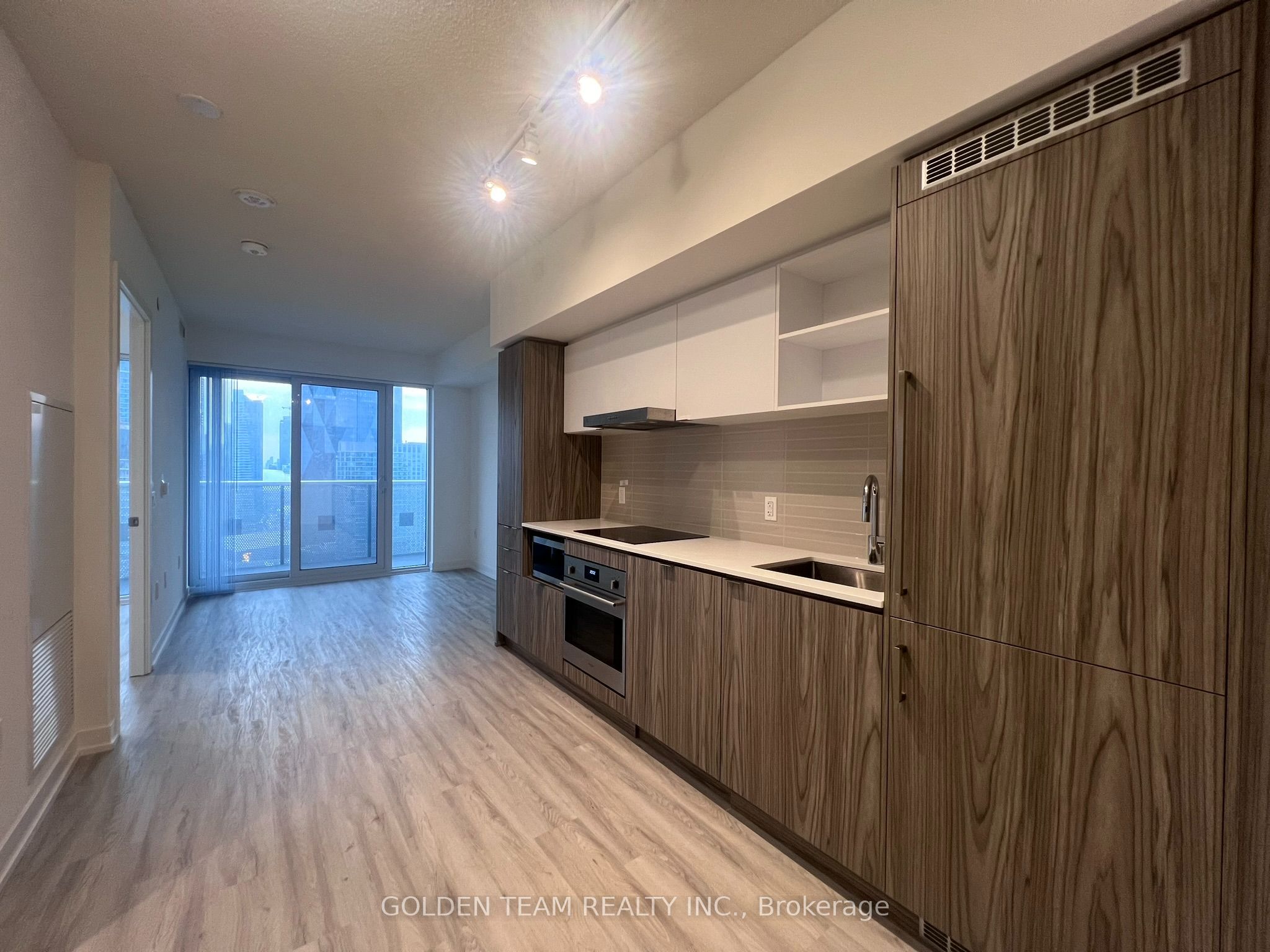 55 Cooper Street 3712, Toronto, ON M5E 0G1 photo 4