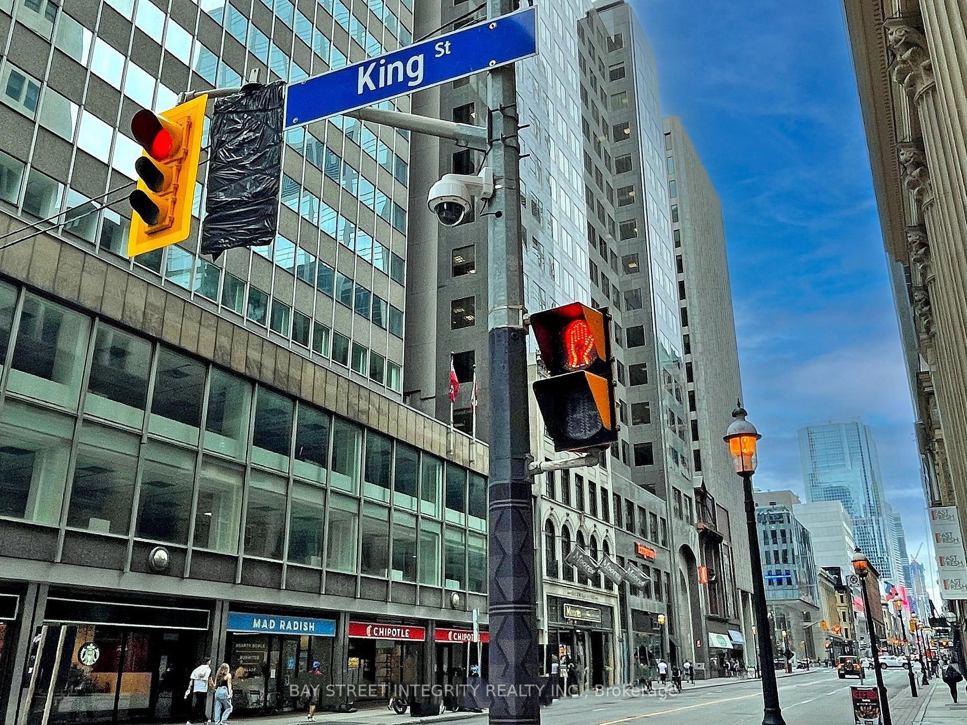 7 King Street E 917, Toronto, ON M5C 1B2 photo 3