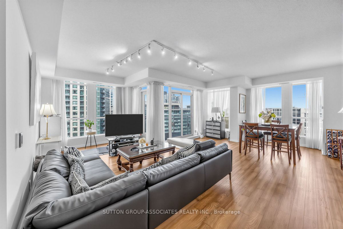 628 Fleet Street 1603, Toronto, ON M5V 1A8 photo 5