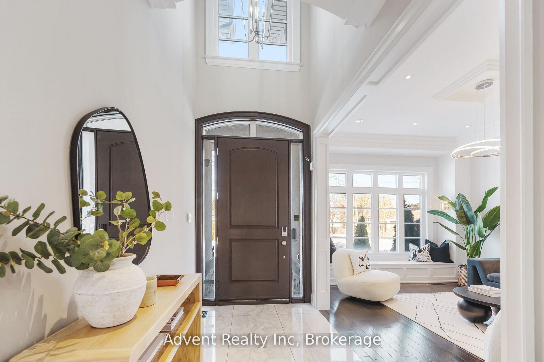 141 Connaught Avenue, Toronto, ON M2M 1H3 photo 2