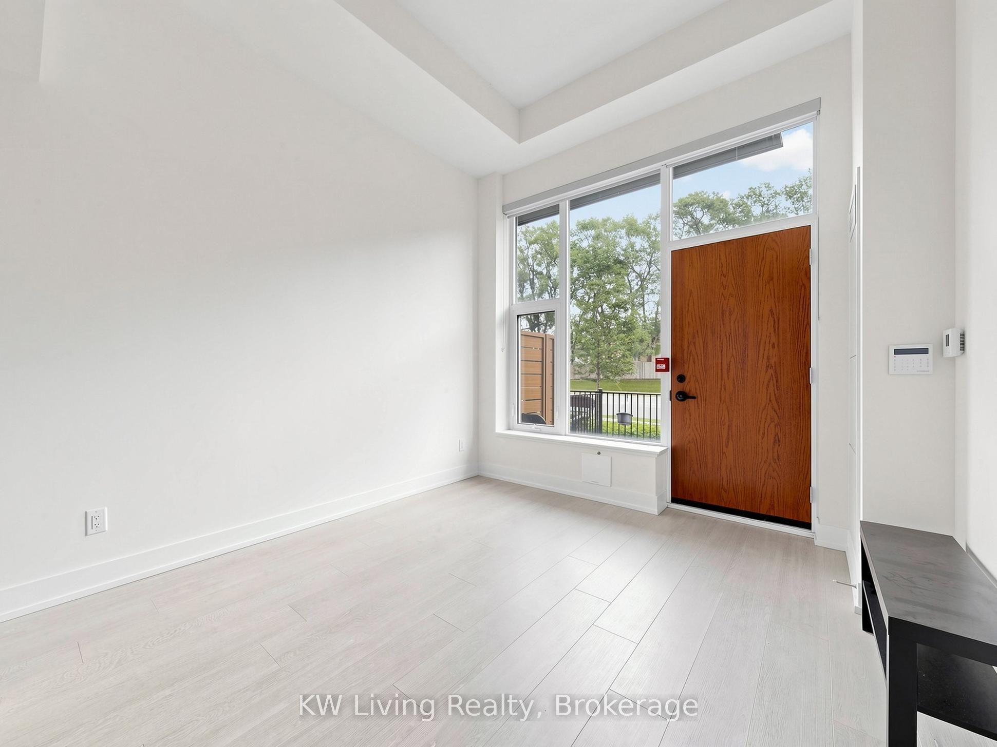 25 Adra Grado Way 238, Toronto, ON M2J 0H6 photo 3