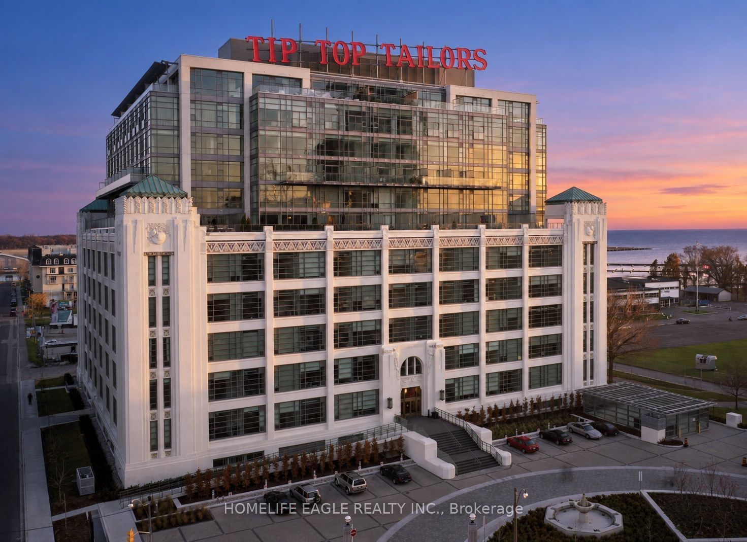 637 Lake Shore Boulevard W 805, Toronto, ON M5V 3J6