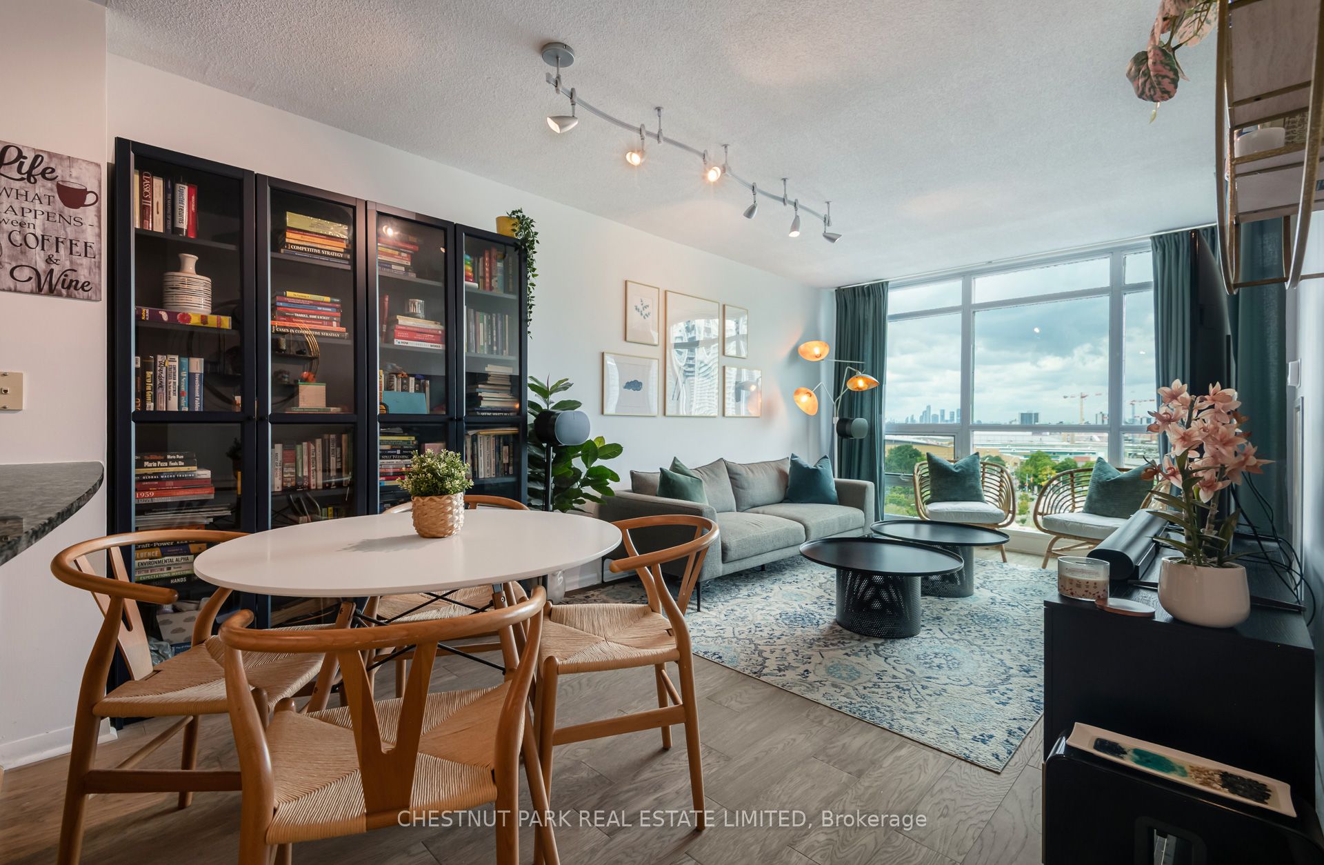 231 Fort York Boulevard 1110, Toronto, ON M5V 1B2