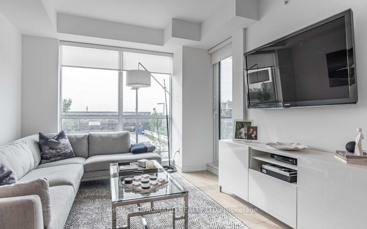 31 Tippett Road 840, Toronto, ON M3H 0C8 photo 5
