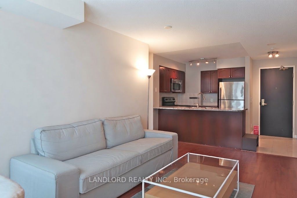 51 Lower Simcoe Street 1712, Toronto, ON M5J 3A2 photo 3