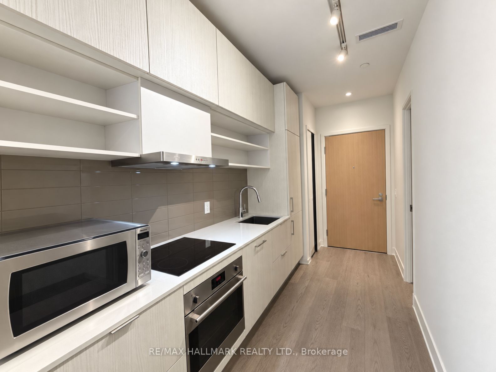 5 Soudan Avenue 1506, Toronto, ON M4S 0B1 photo 3