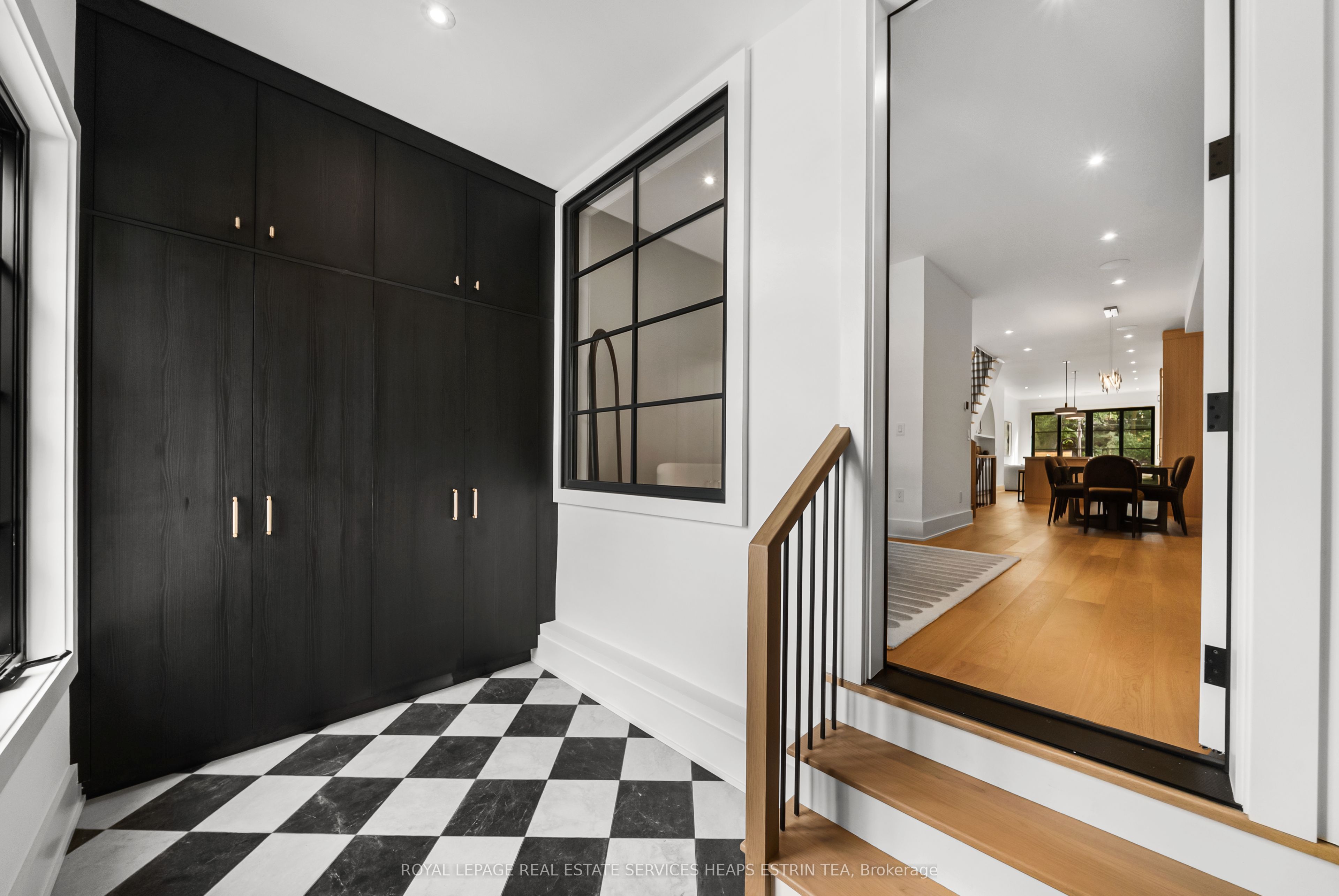 27 Taunton Road, Toronto, ON M4S 2P2 photo 2