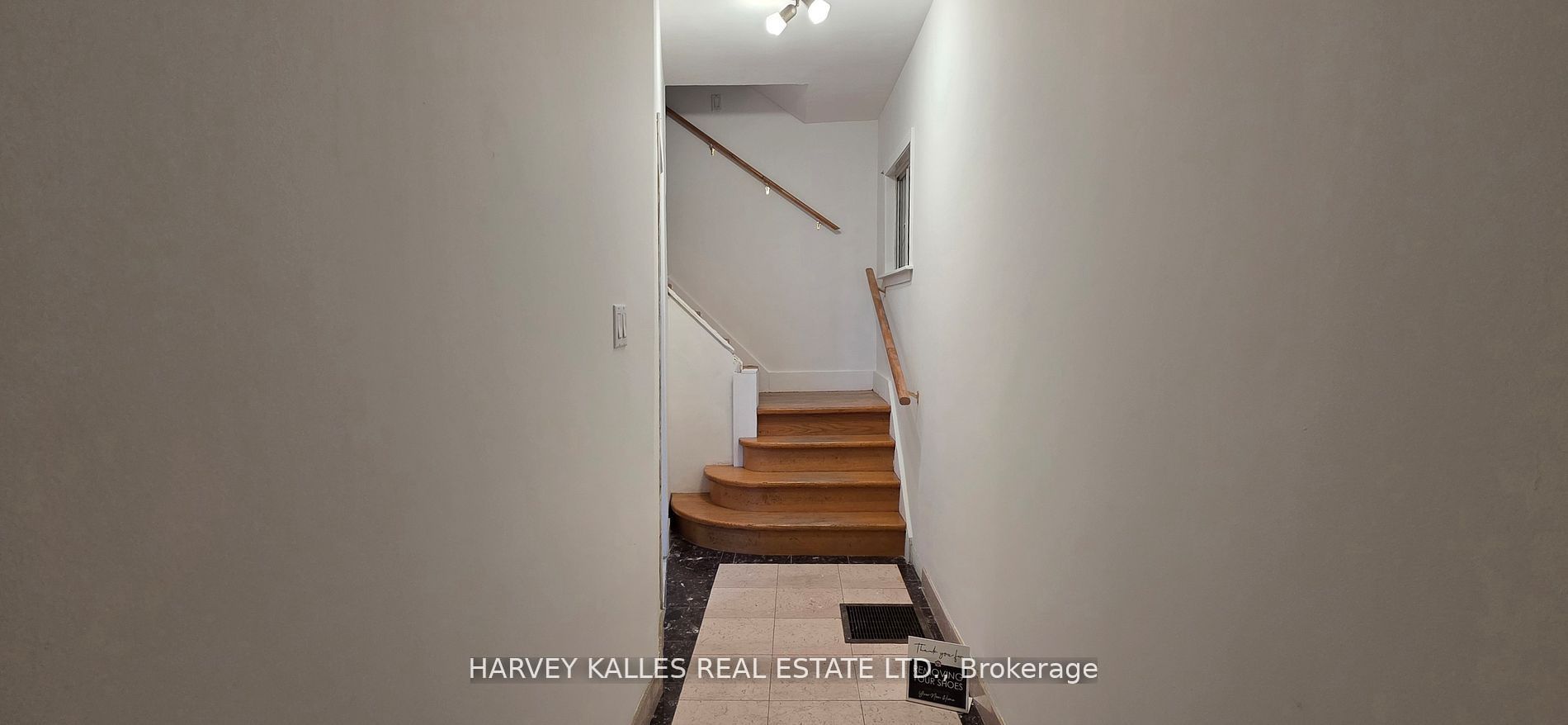 1767 Dufferin Street, Toronto, ON M6E 3N9 photo 2