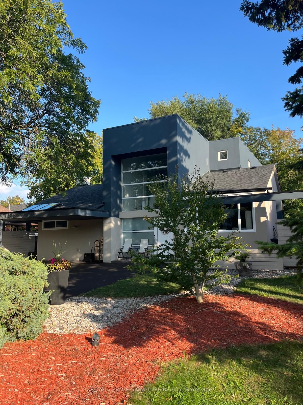 90 Berkinshaw Crescent, Toronto, ON M3B 2T2 photo 5