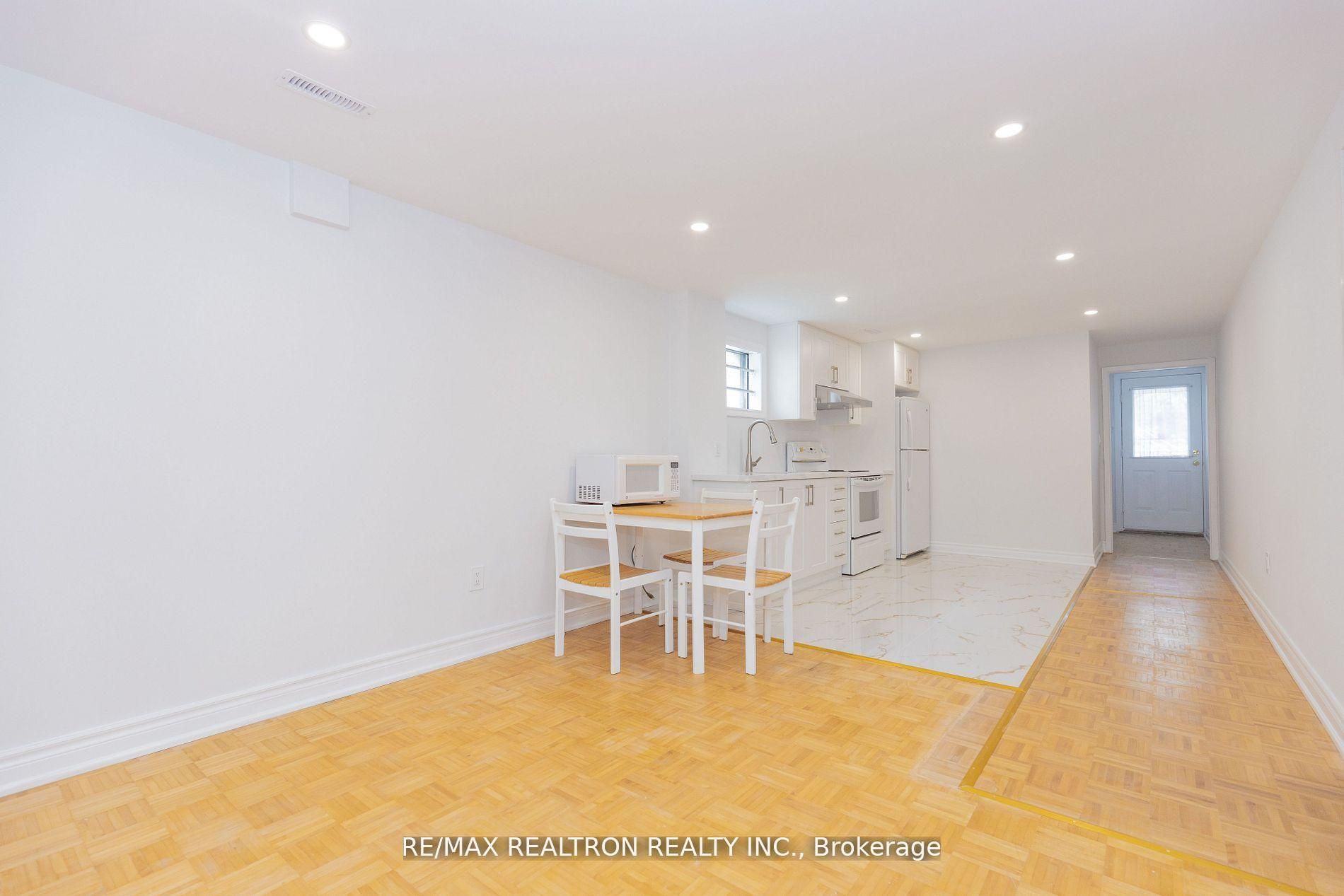 129 Sexton Crescent Lower, Toronto, ON M2H 2L7 photo 4