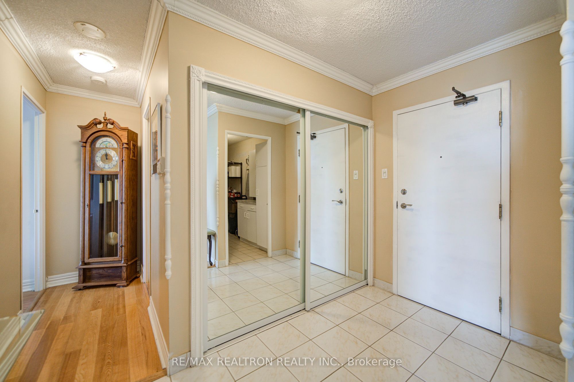 5460 Yonge Street 403, Toronto, ON M2N 6K7 photo 5