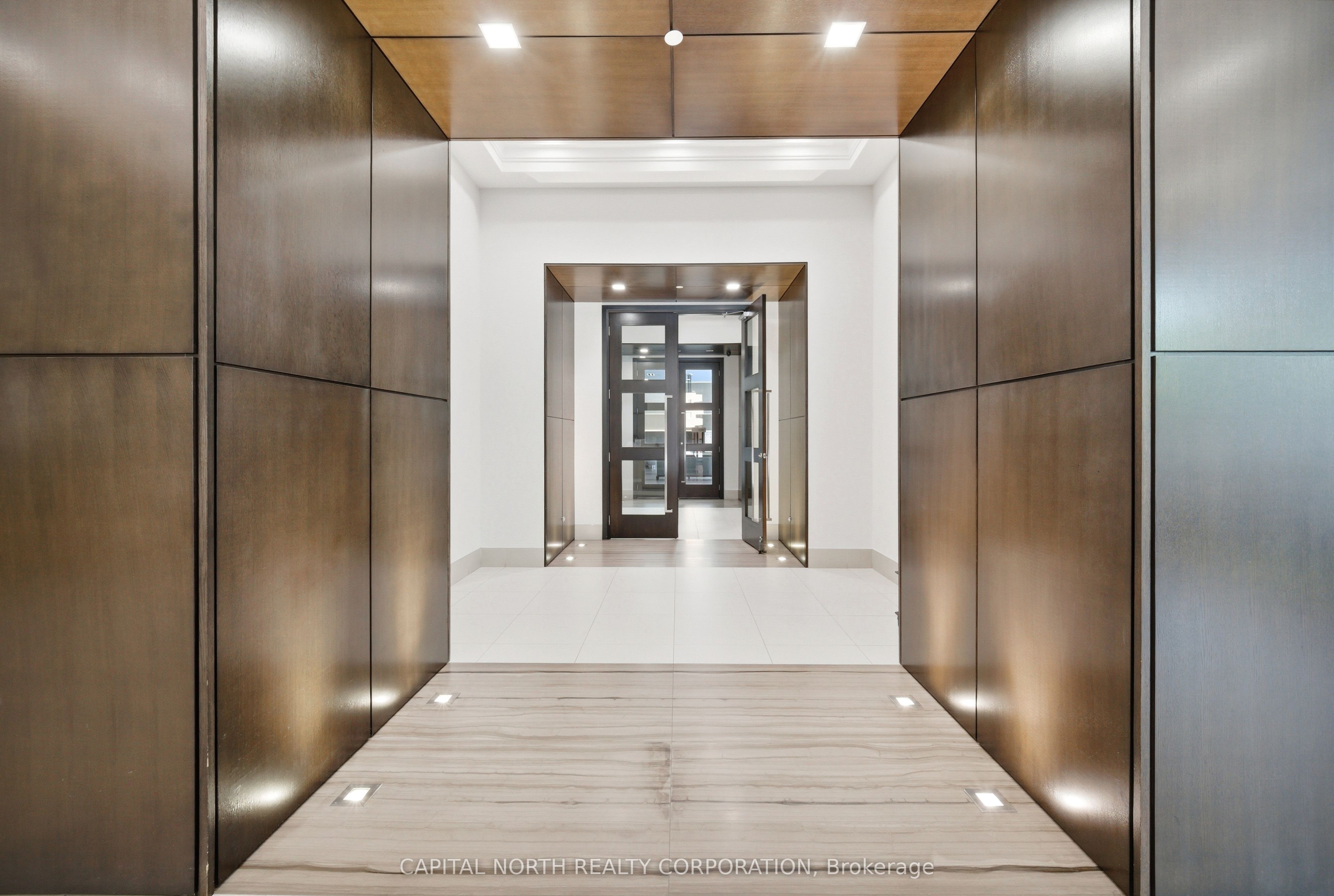23 Glebe Road W 804, Toronto, ON M5P 0A1 photo 5