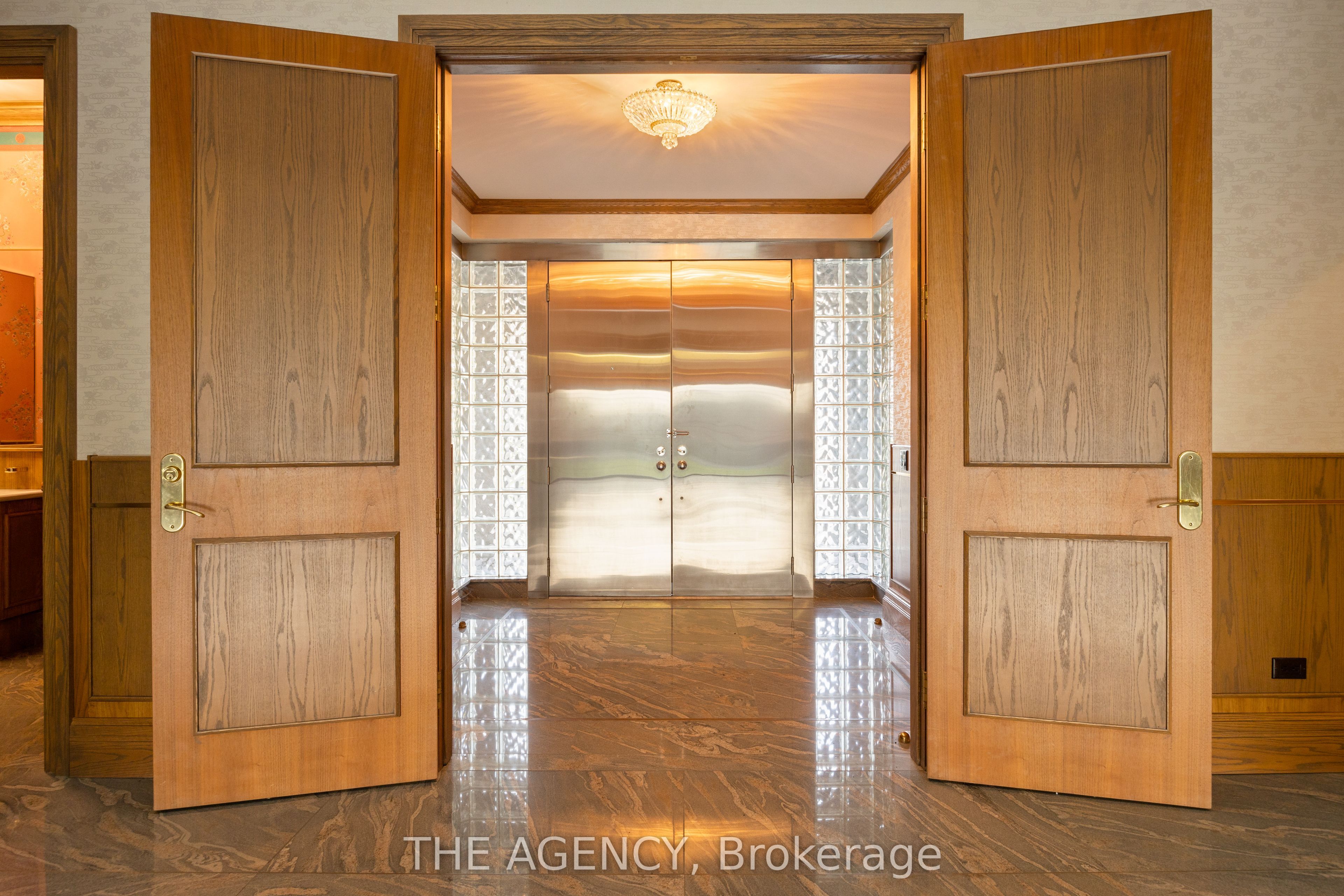23 Bayview Ridge, Toronto, ON M2L 1E3 photo 3