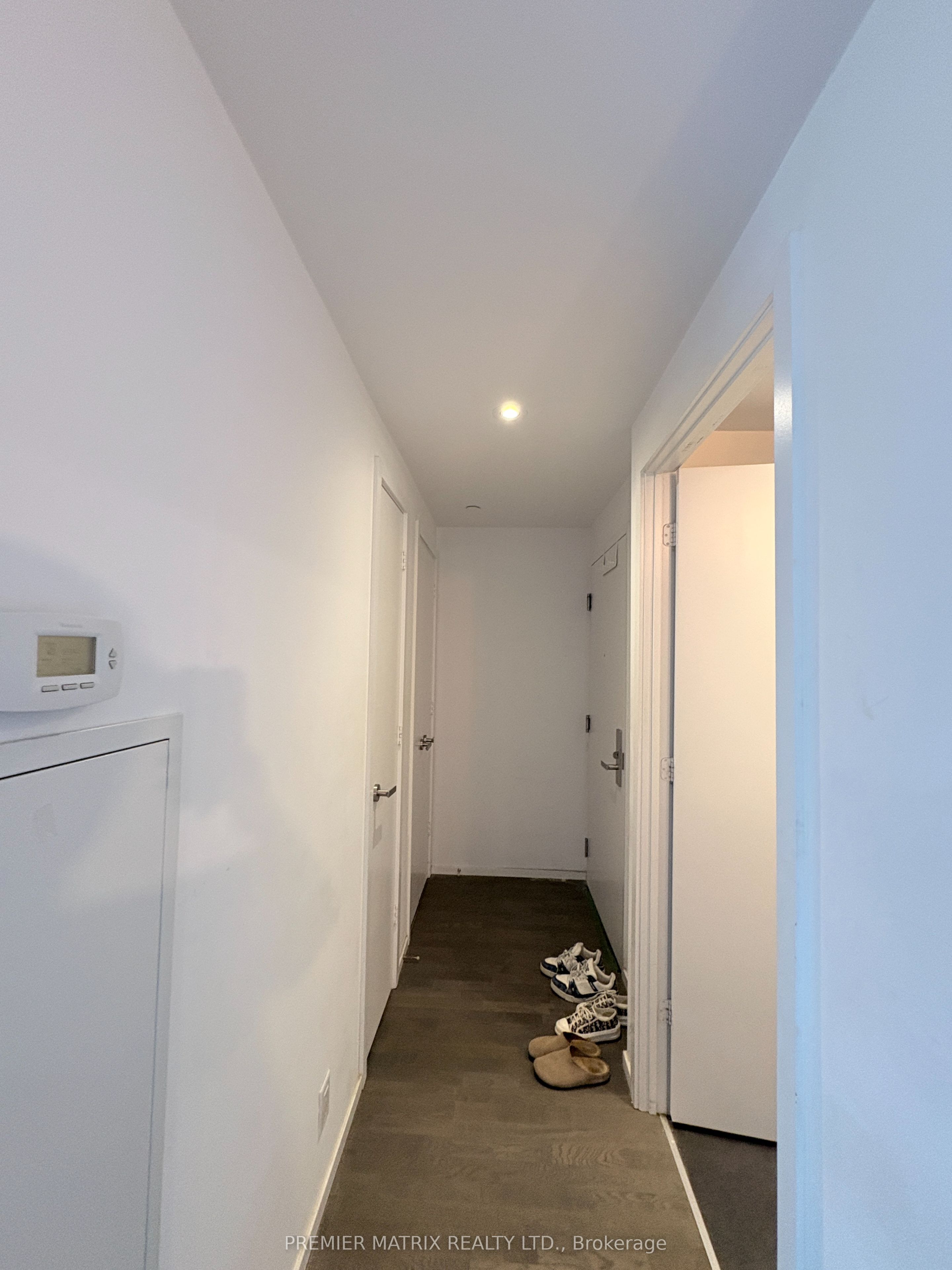 5 St Joseph Street 3001, Toronto, ON M4Y 1J6