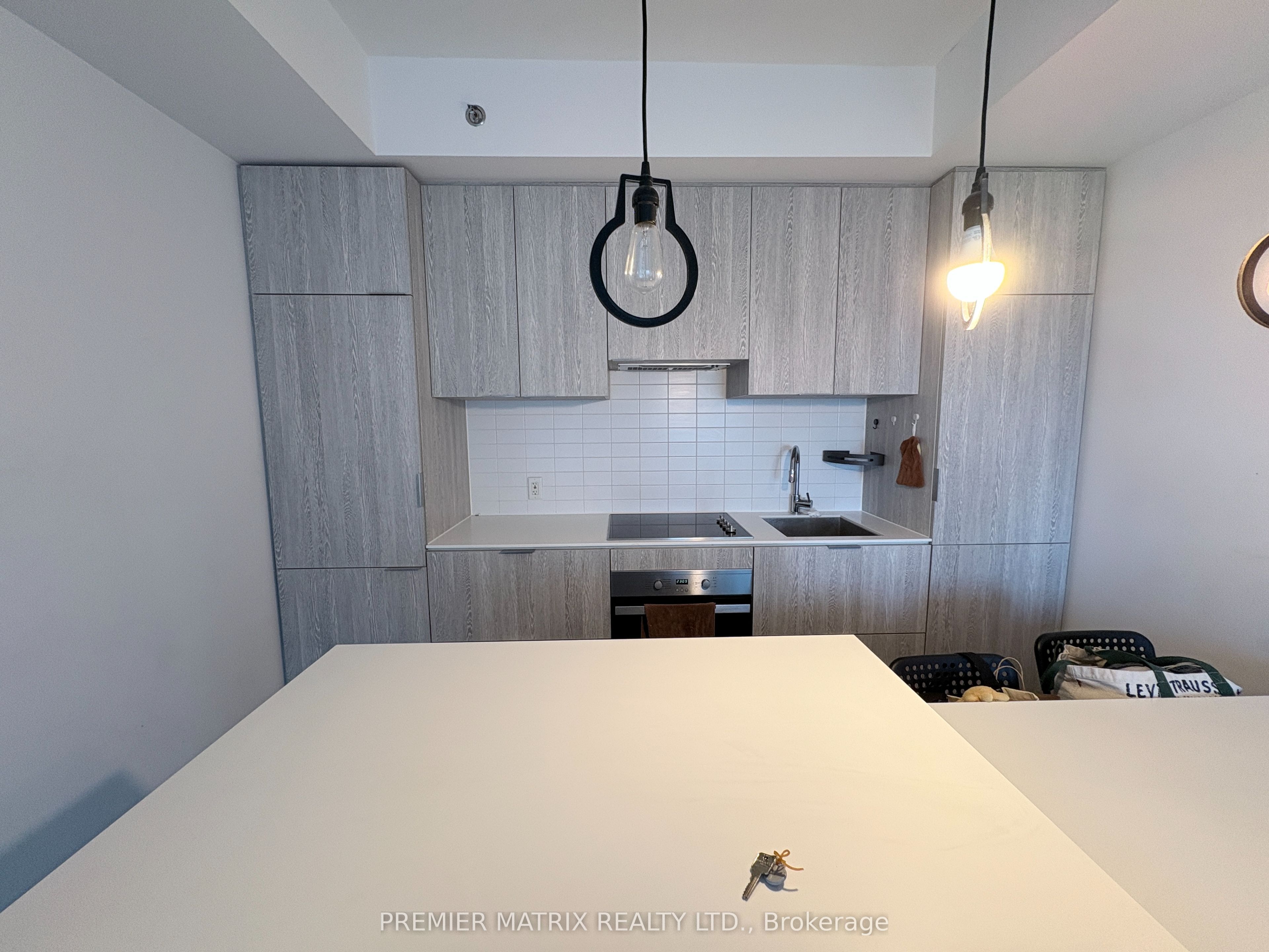 5 St Joseph Street 3001, Toronto, ON M4Y 1J6 photo 4