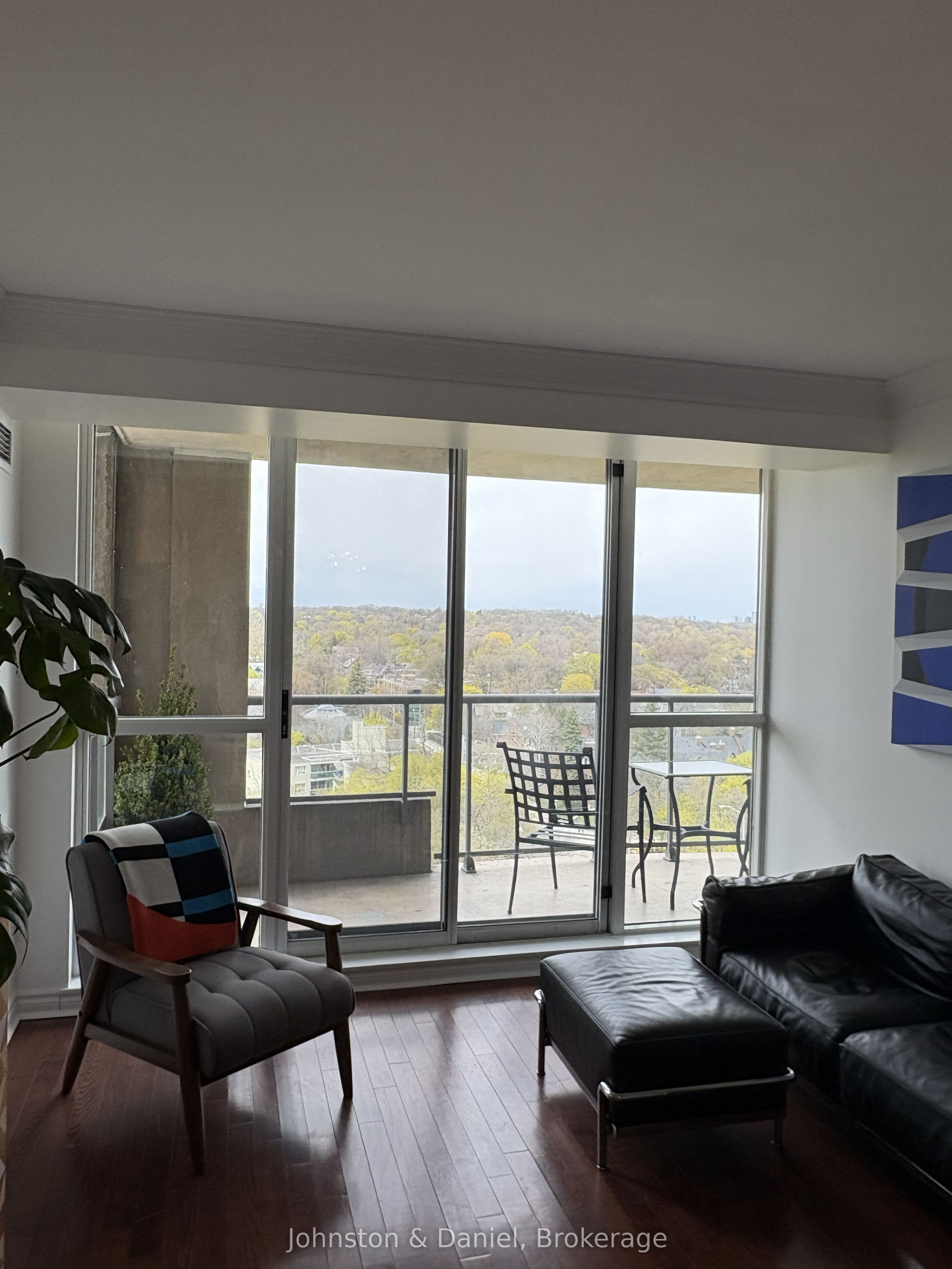 388 Bloor Street E 1605, Toronto, ON M4W 3W9 photo 2