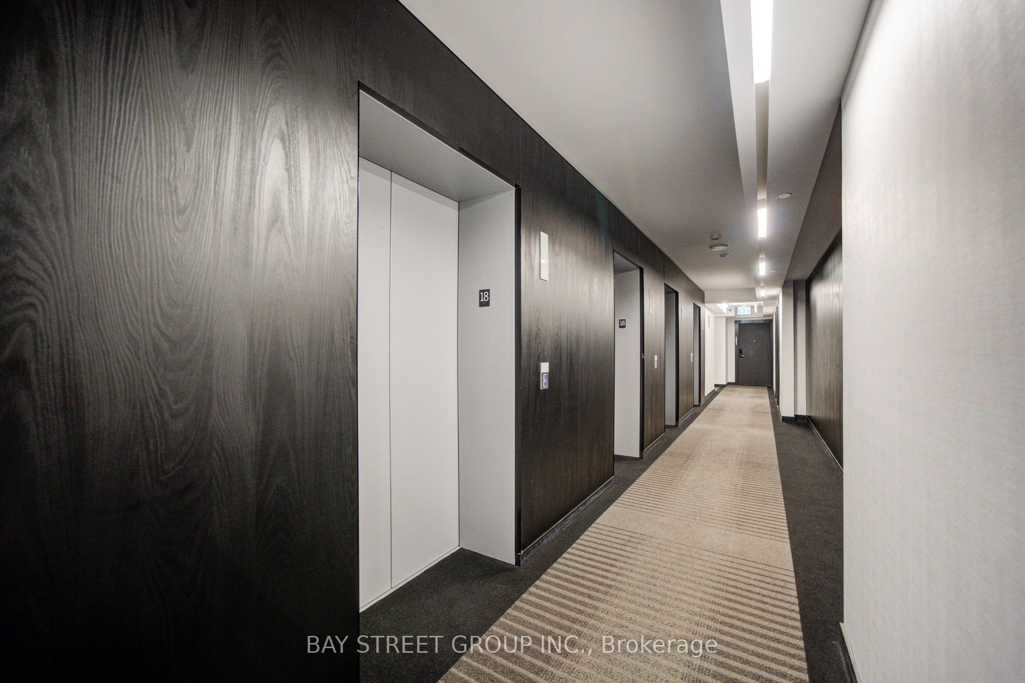 77 Shuter Street 1802, Toronto, ON M5B 0B8 photo 4