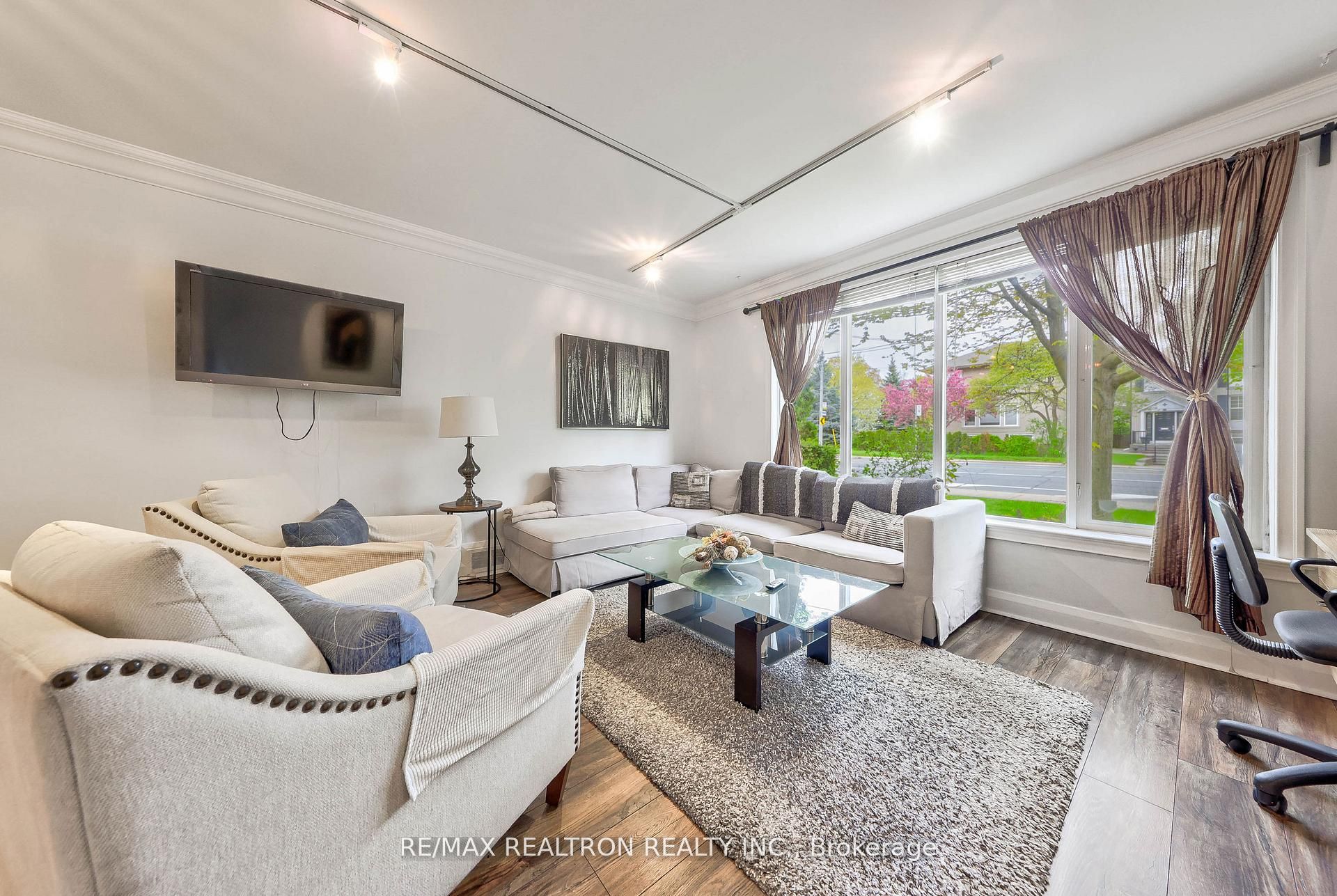 1336 Avenue Road, Toronto, ON M5N 2G9 photo 3