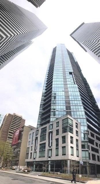 45 CHARLES Street 4307, Toronto, ON M4Y 0B8