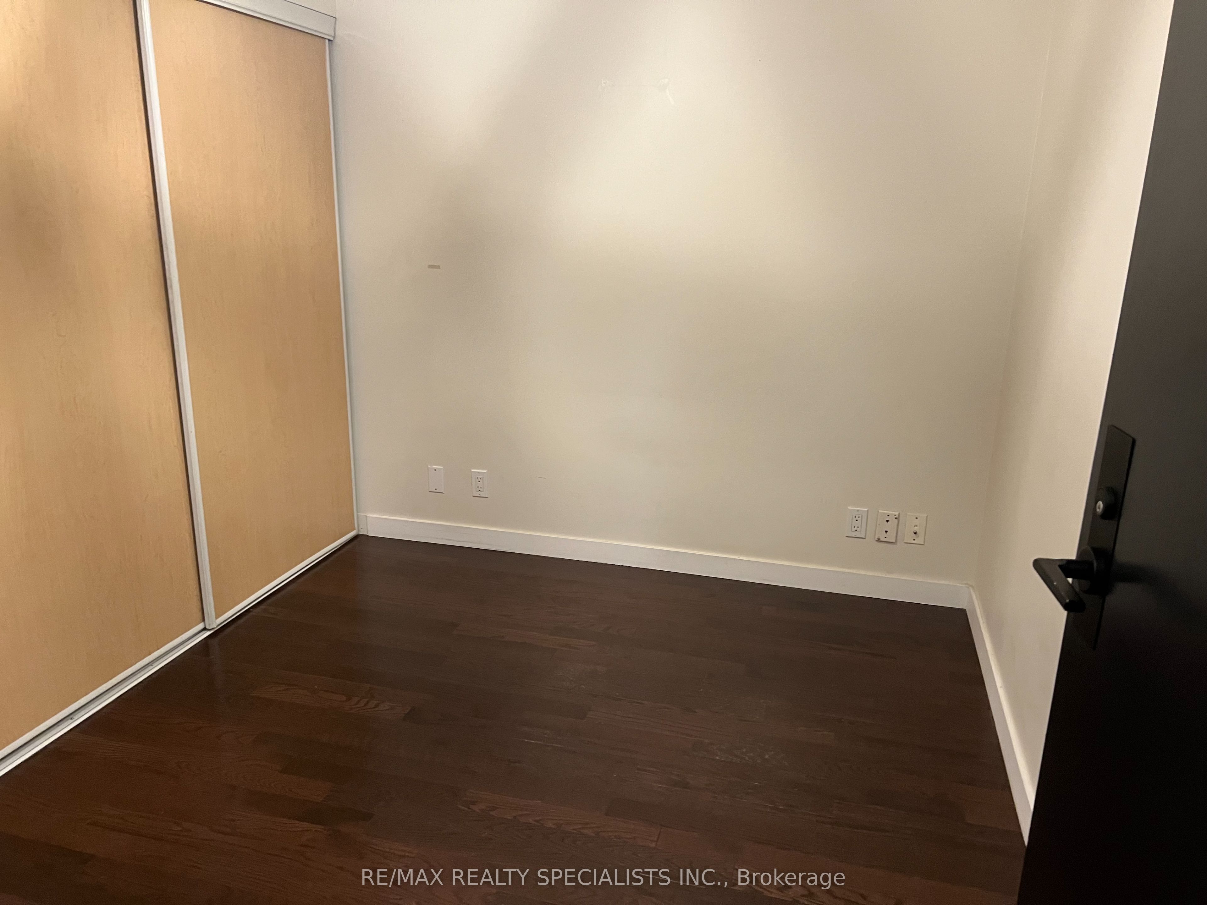 1 Shaw Street 715, Toronto, ON M6K 0A1 photo 4