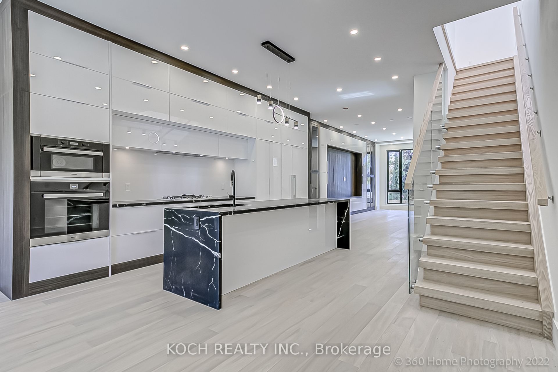 184 Falkirk Street, Toronto, ON M5M 4K6 photo 4