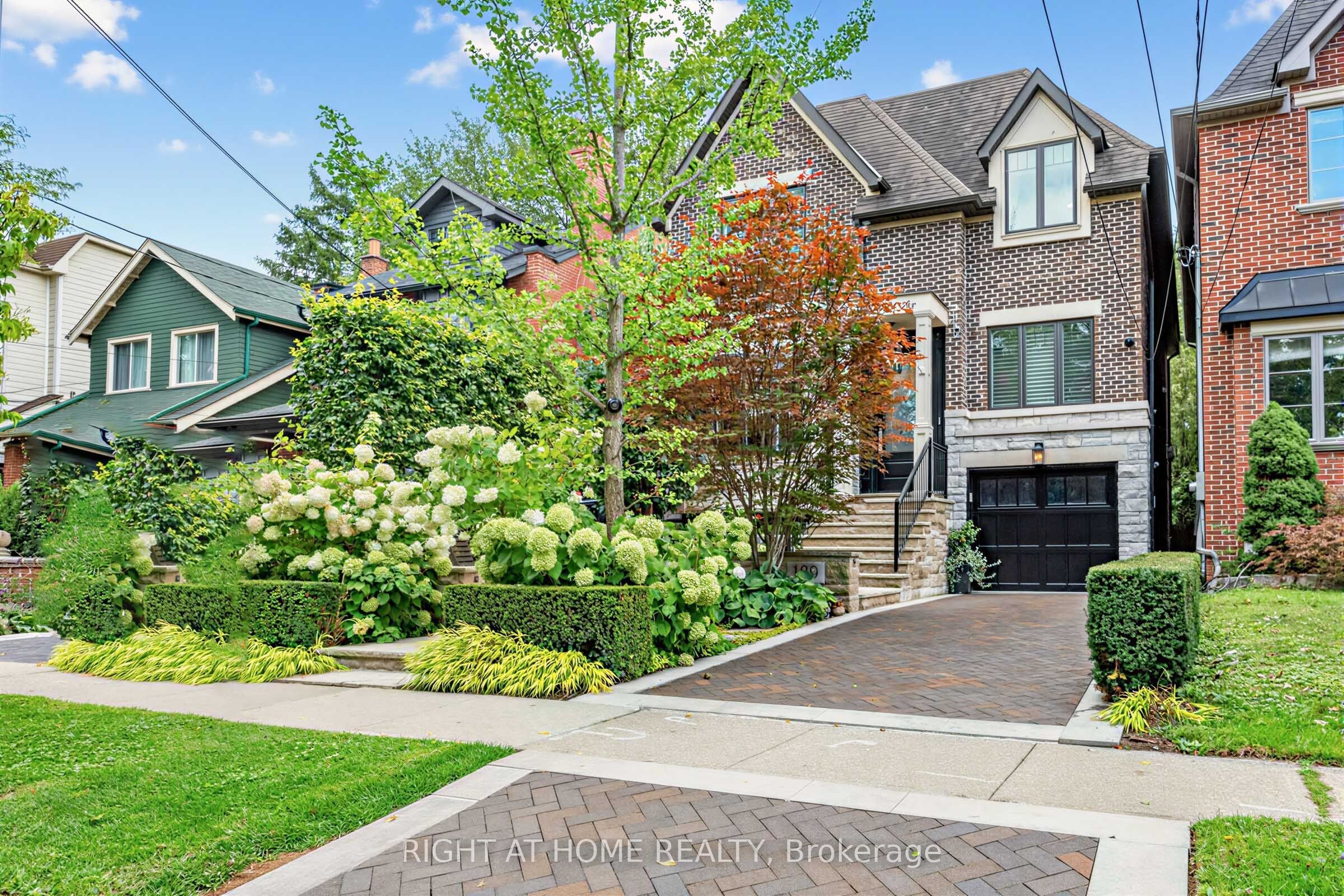 189 Stibbard Avenue, Toronto, ON M4P 2C4