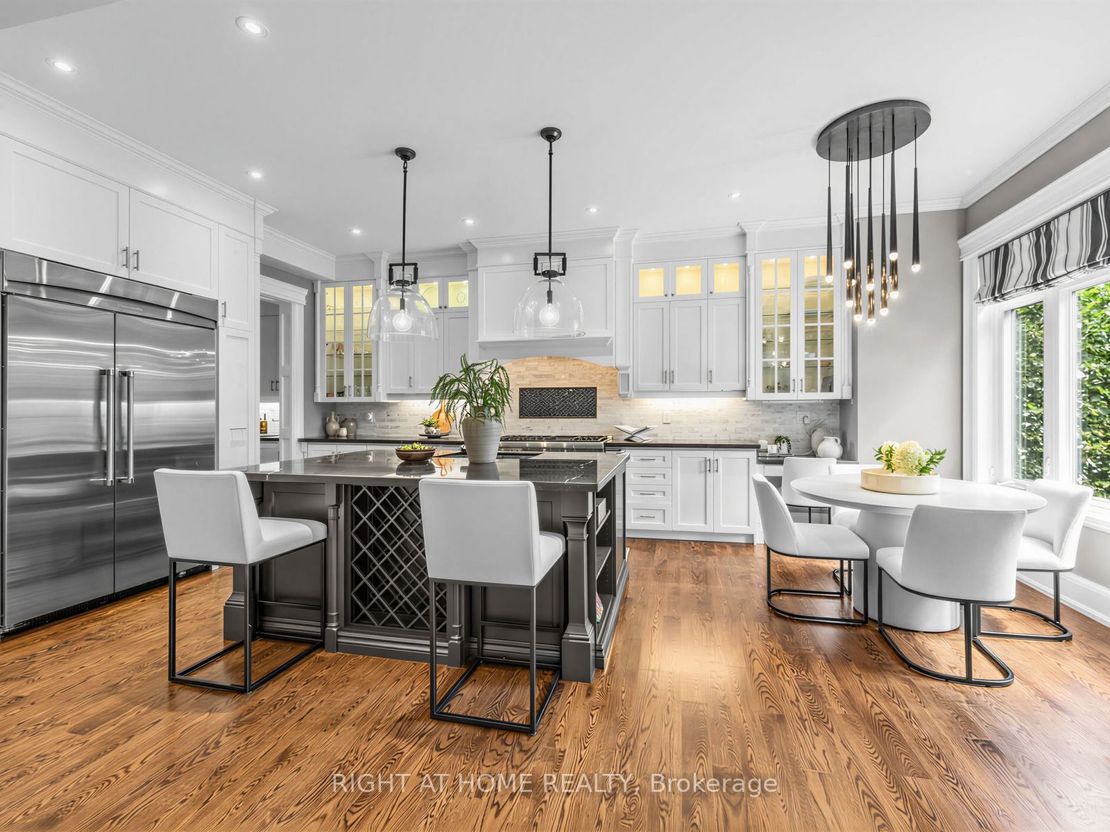 189 Stibbard Avenue, Toronto, ON M4P 2C4 photo 5