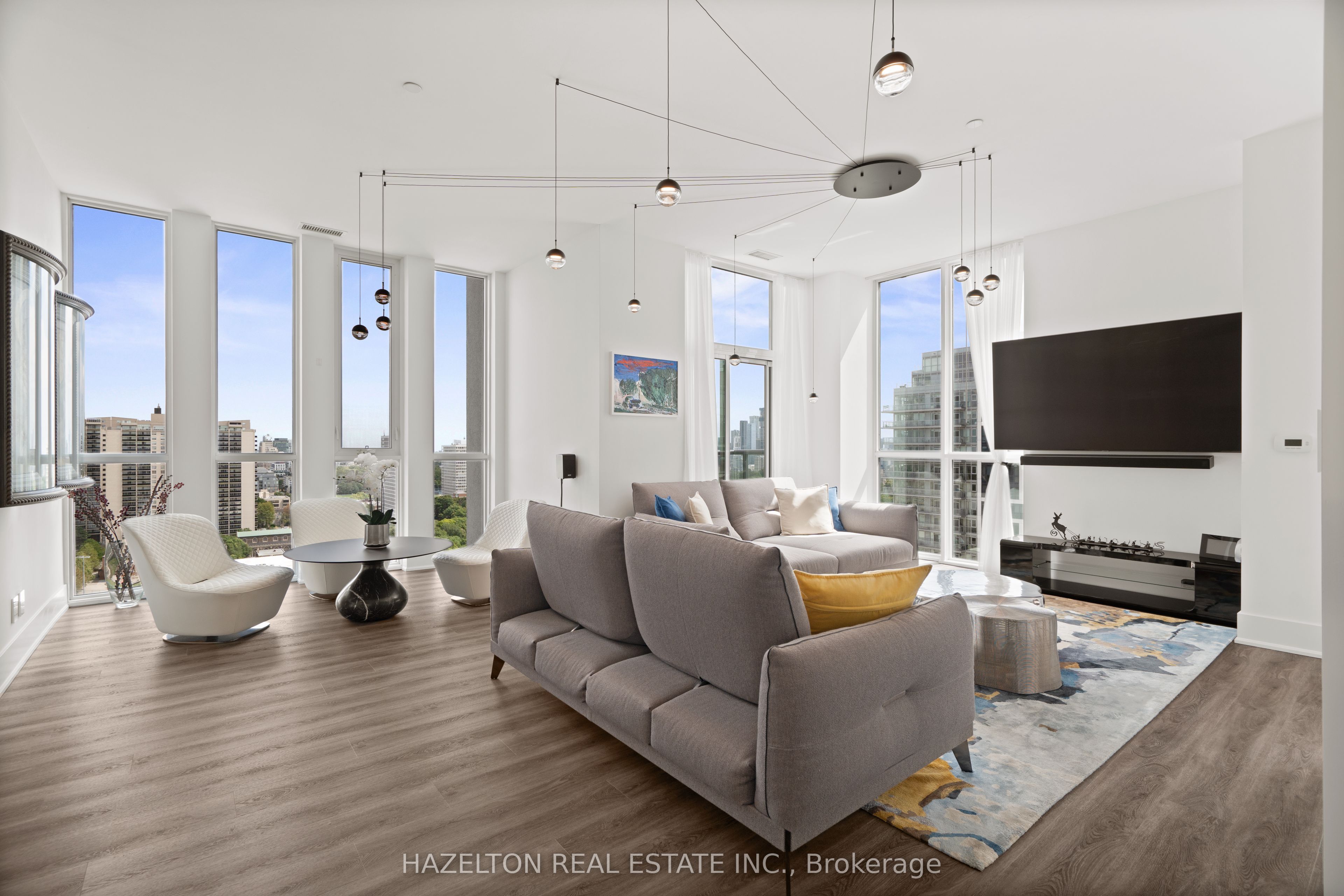 1486 Bathurst Street 1802, Toronto, ON M5P 3G9 photo 4