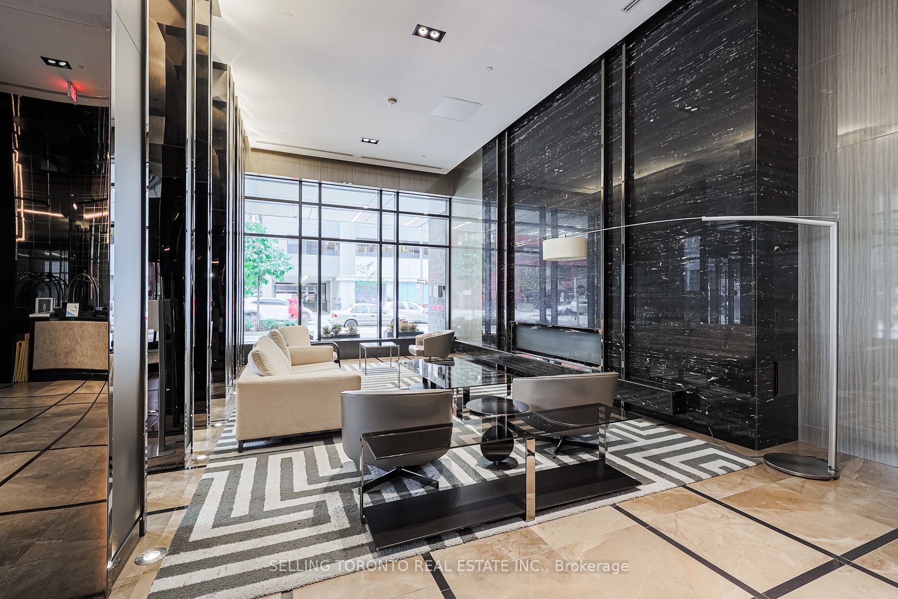 89 Dunfield Avenue 603, Toronto, ON M4S 0A4 photo 2