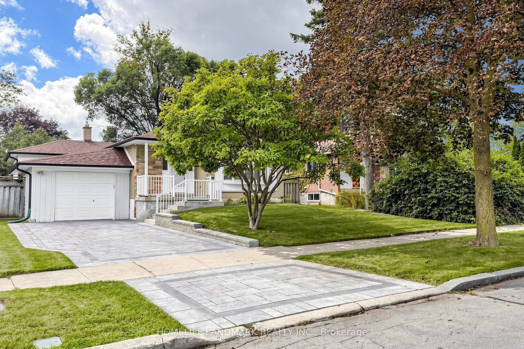29 Dexter Boulevard, Toronto, ON M2H 1Z3