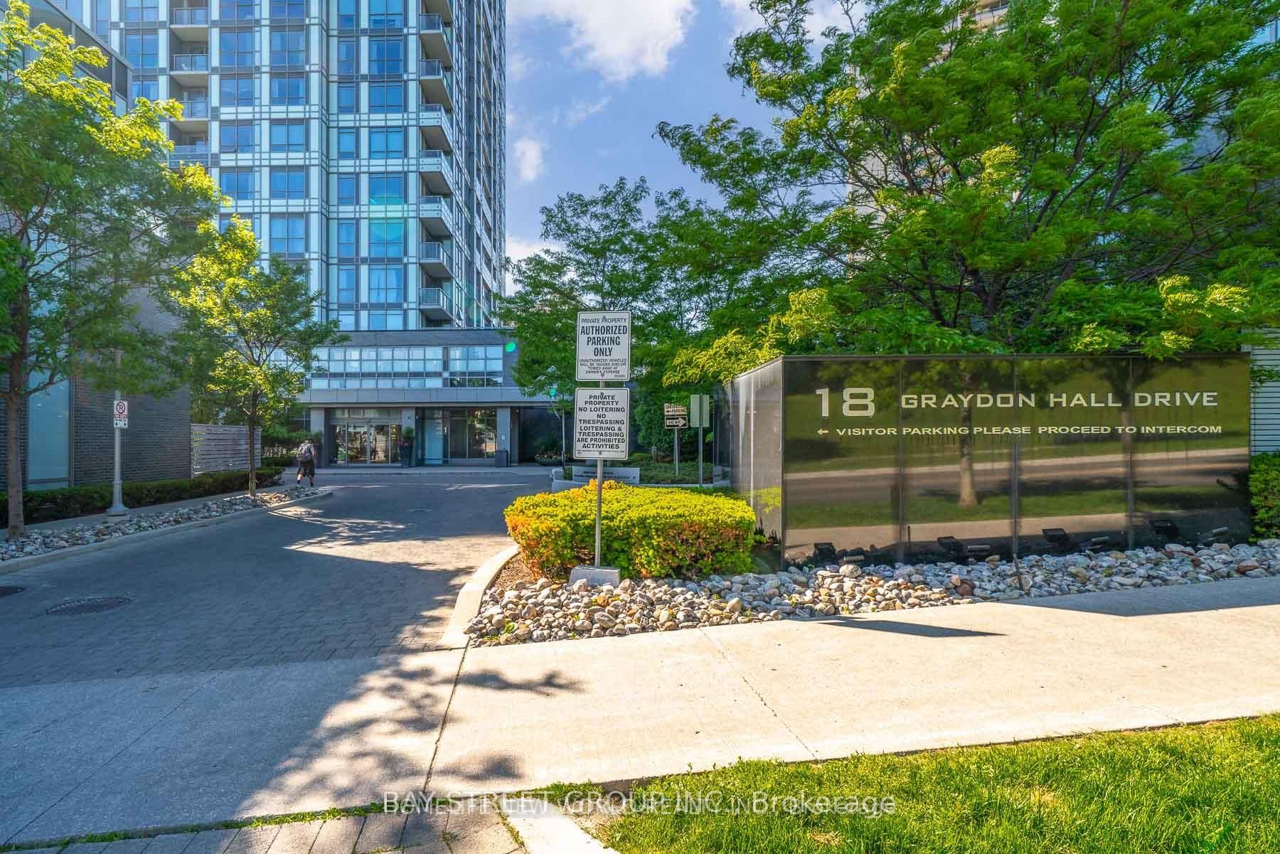 18 Graydon Hall Drive 502, Toronto, ON M3A 2Z9 photo 2