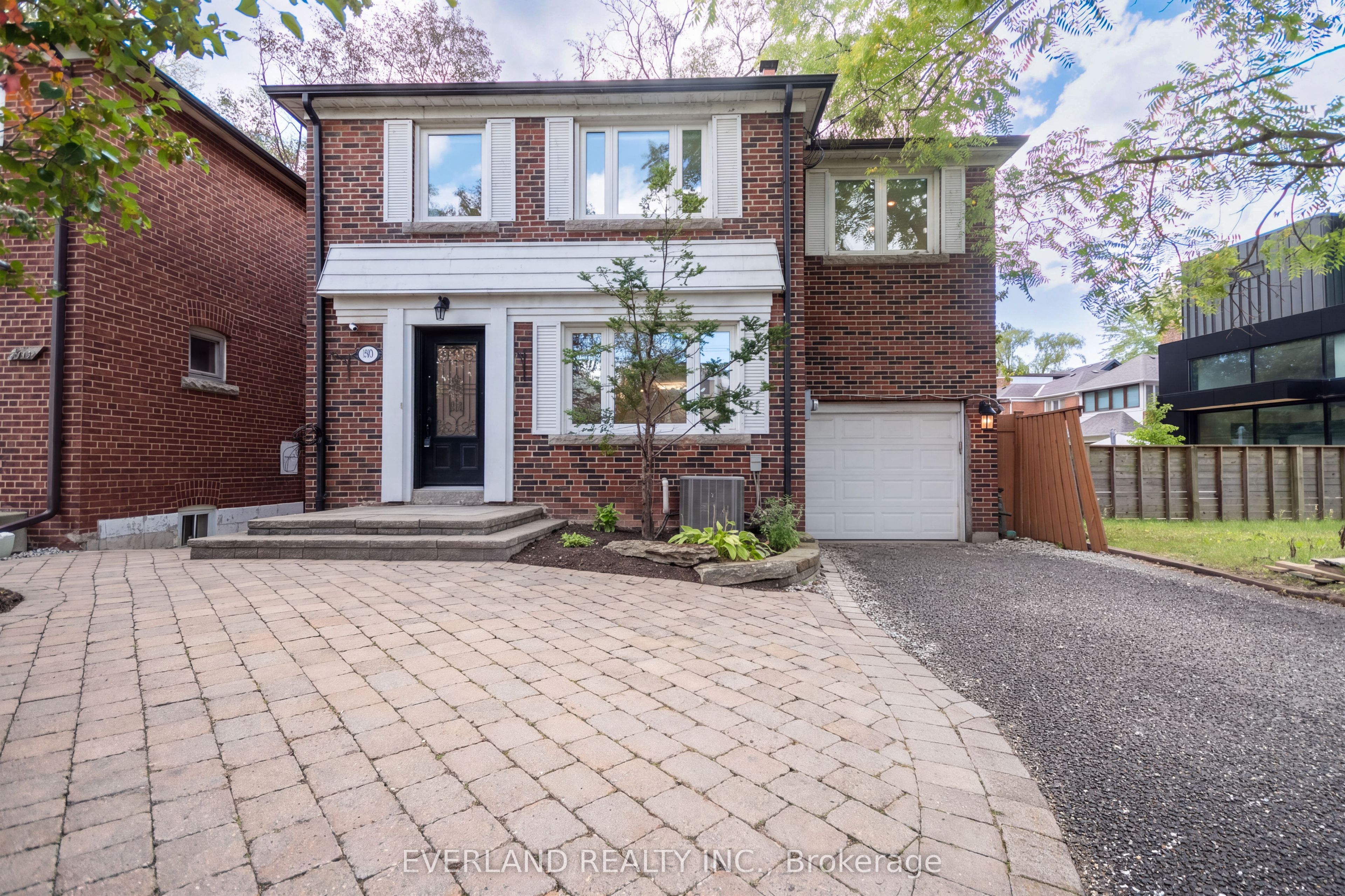 351 Lawrence Avenue W, Toronto, ON M5M 1B6