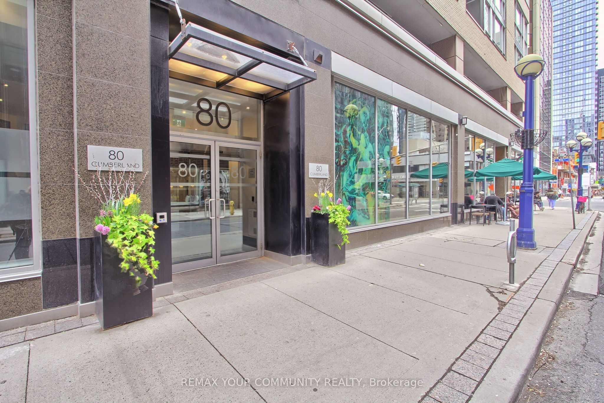 80 Cumberland Street 501, Toronto, ON M5R 3V1 photo 2